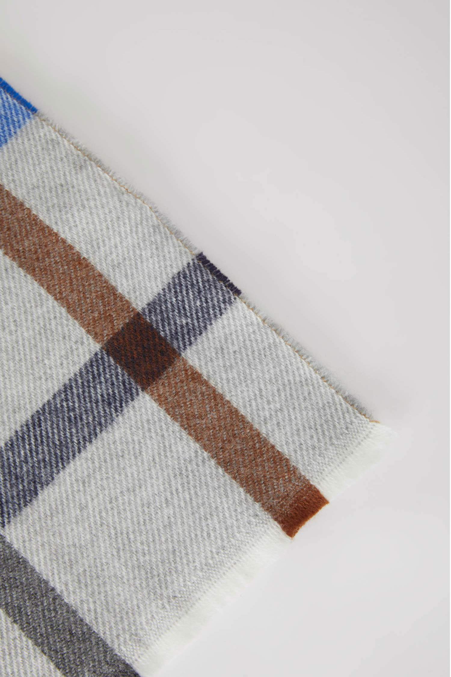 Erkek Kare Desenli Atkı