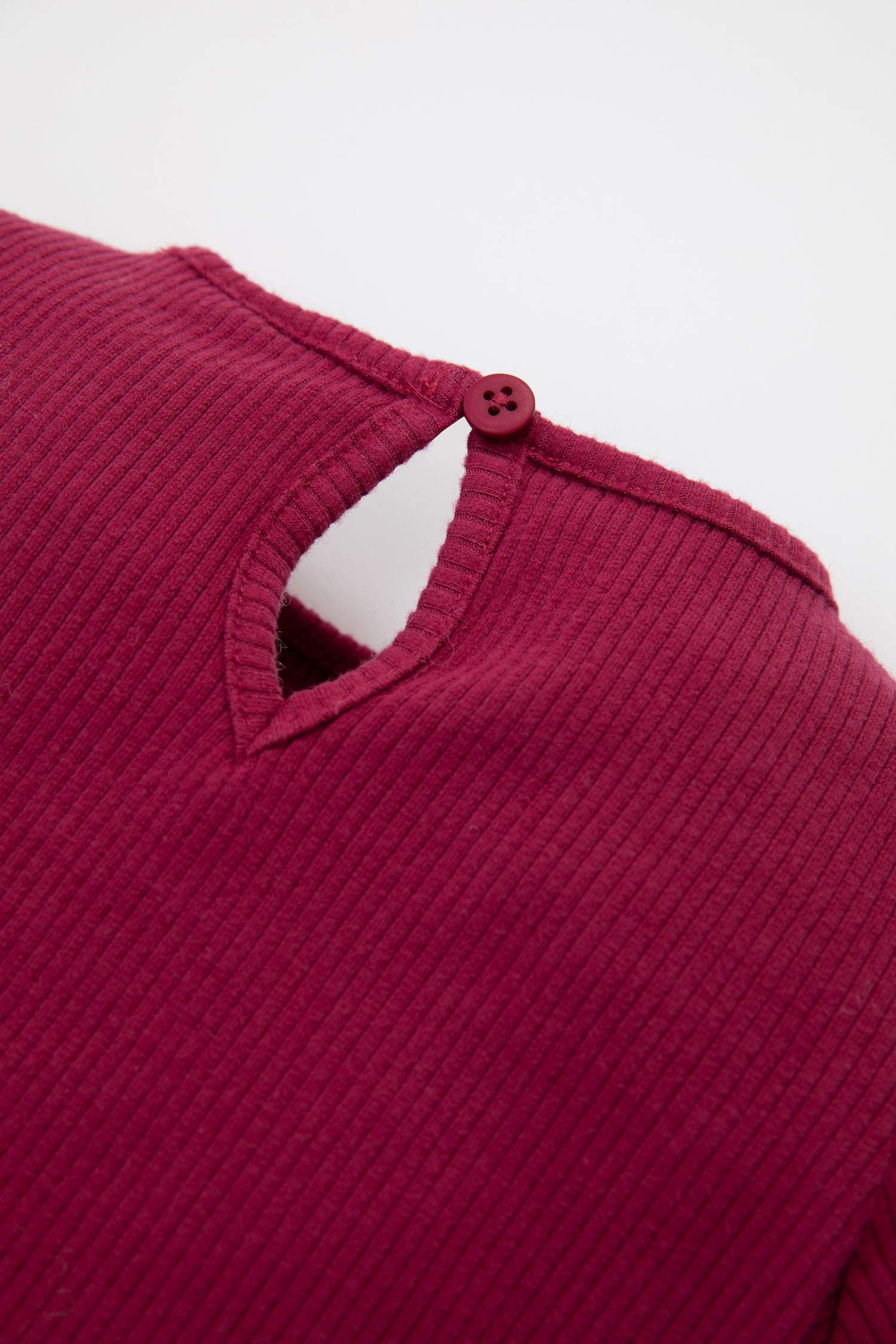 طقم بنات تيشيرت برقبة مستديرة وسروال بخصر مطاطي - قطعتين