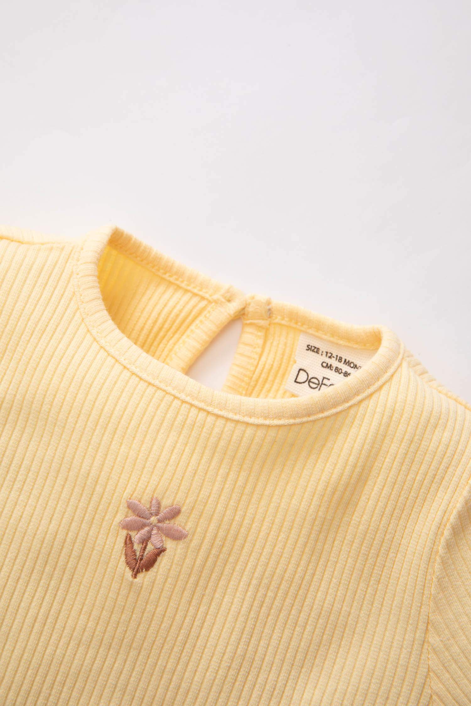 	Kız Bebek 2'li Takım Çiçekli Fitilli Kaşkorse Uzun Kollu Tişört Üst Beli Lastikli Alt