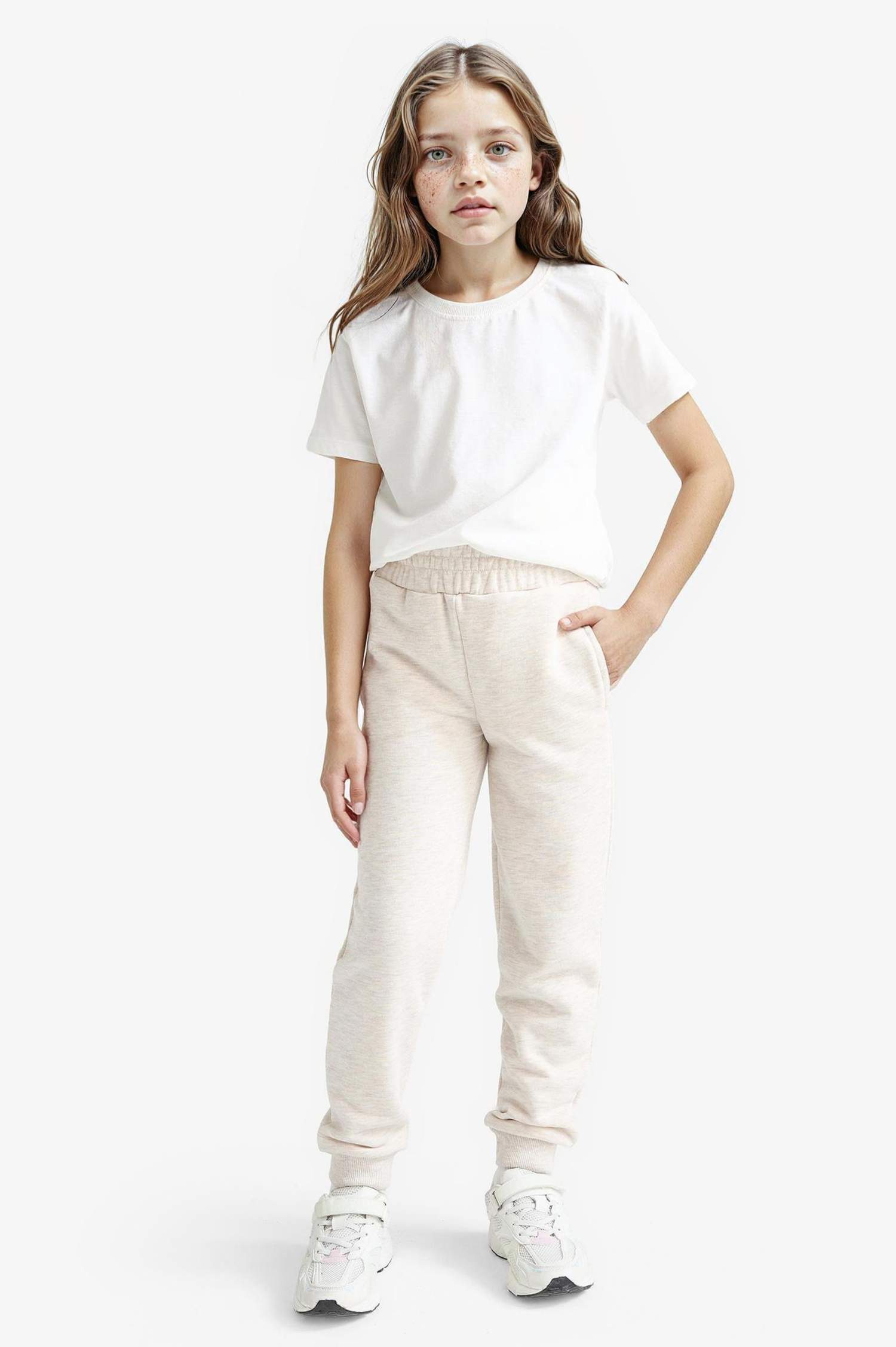 Kız Çocuk Standart Fit Basic Düz Beli Lastikli Okul Jogger Eşofman Altı