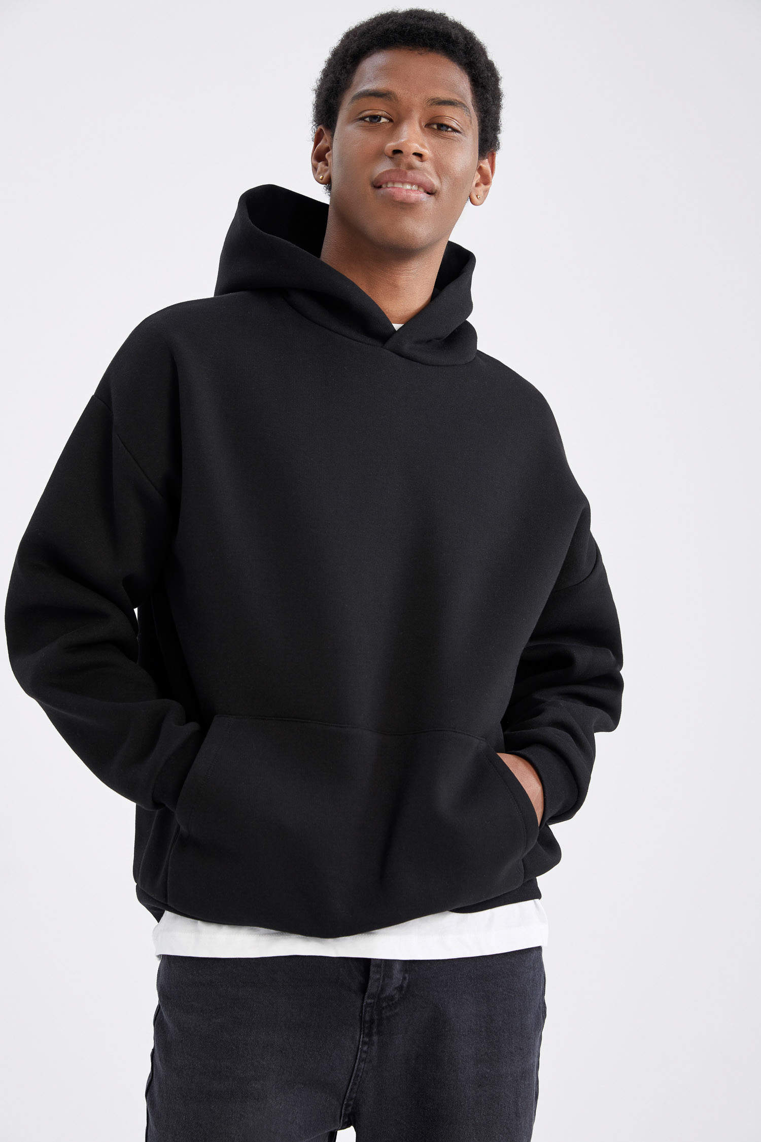 Black Man Oversize Fit Long Sleeve Sweatshirt 2527874 | DeFacto