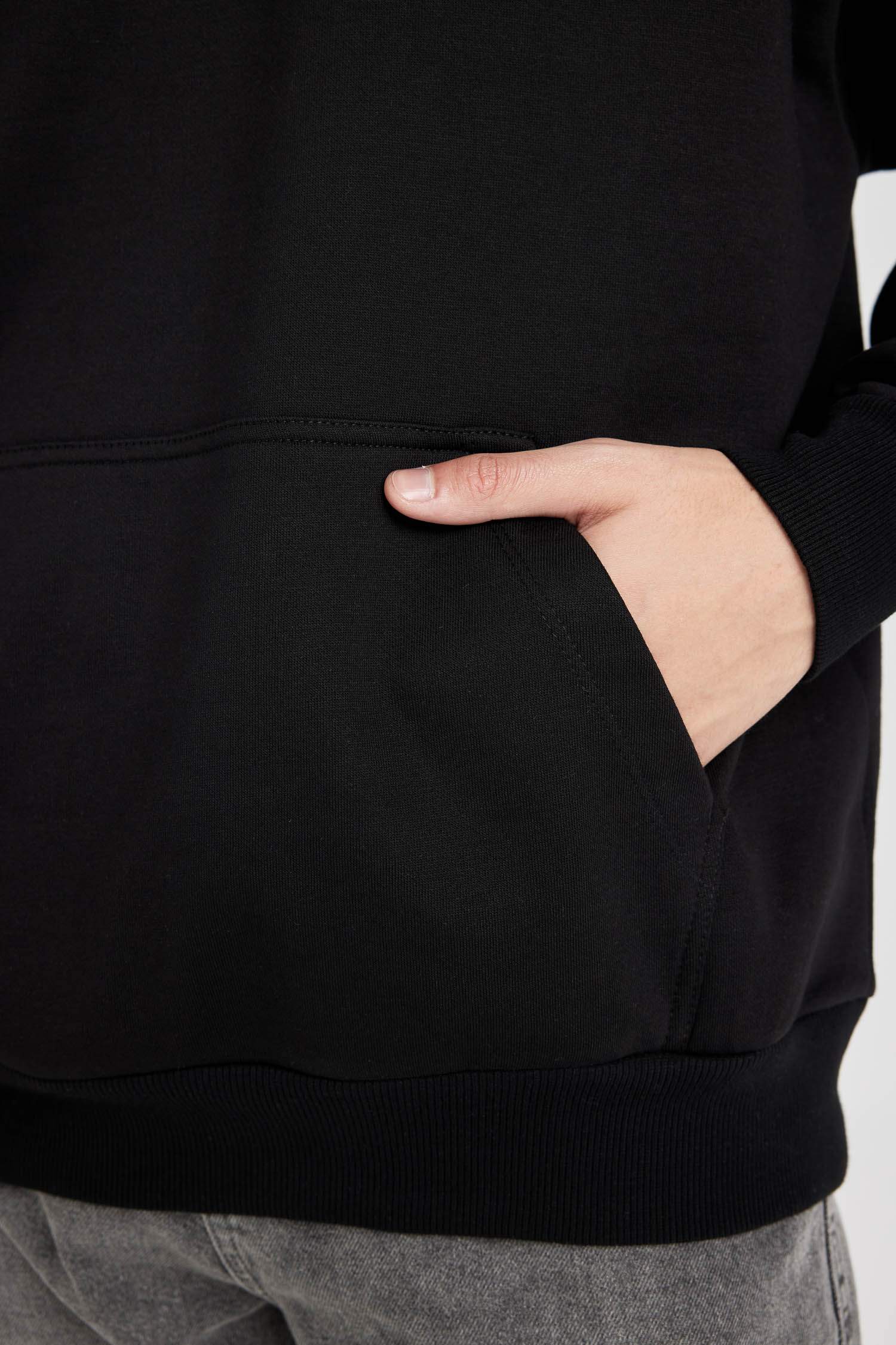 Sweat- Shirt Coupe Oversize Encapuchonné