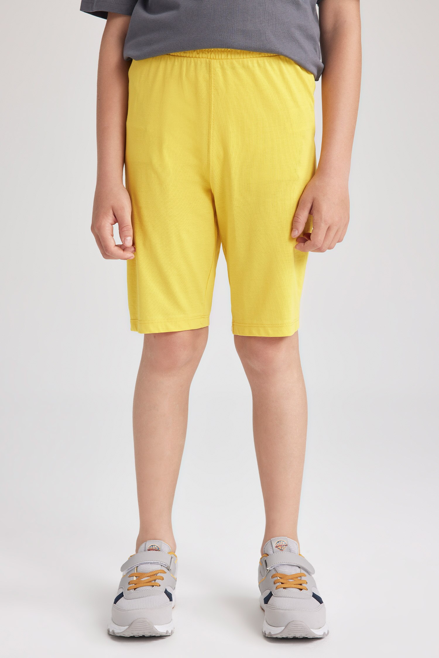 ウェア JUST DON INCH SHORTS LAL YELLOW Yellow Boys & Teens Regular Fit Shorts 2541197 | DeFacto
