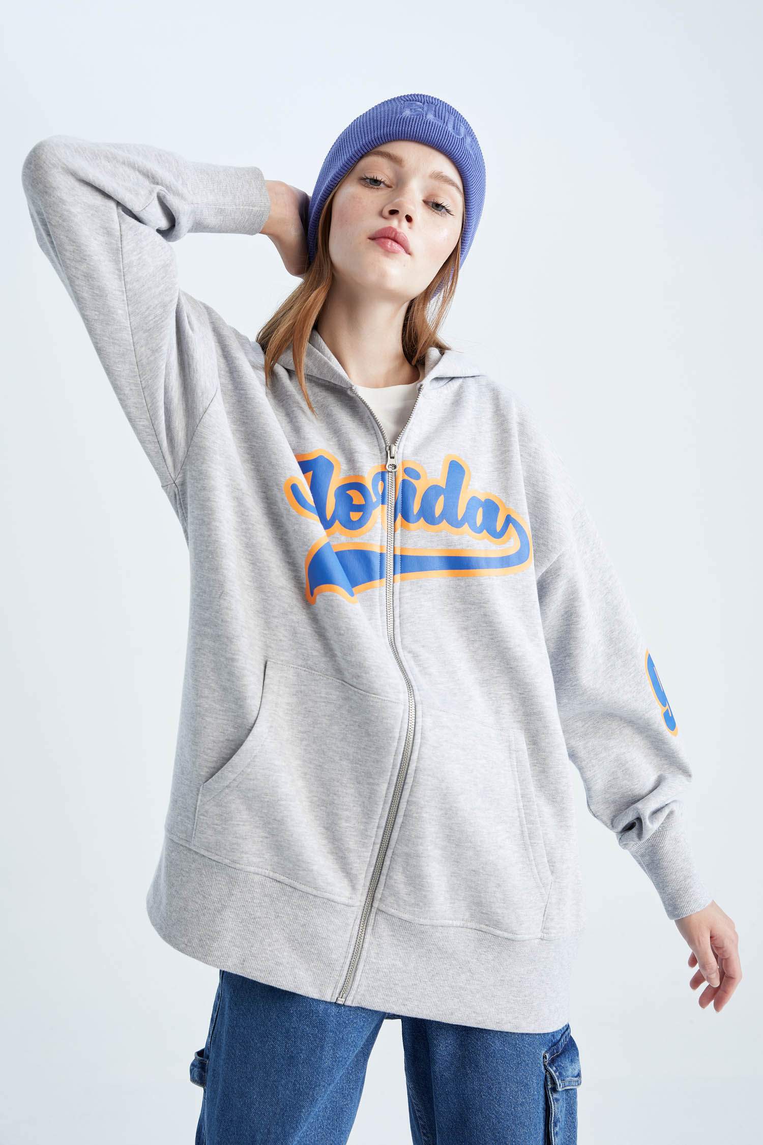 үлкен пішім бас киімді 3 иірілген жіп Кардиган