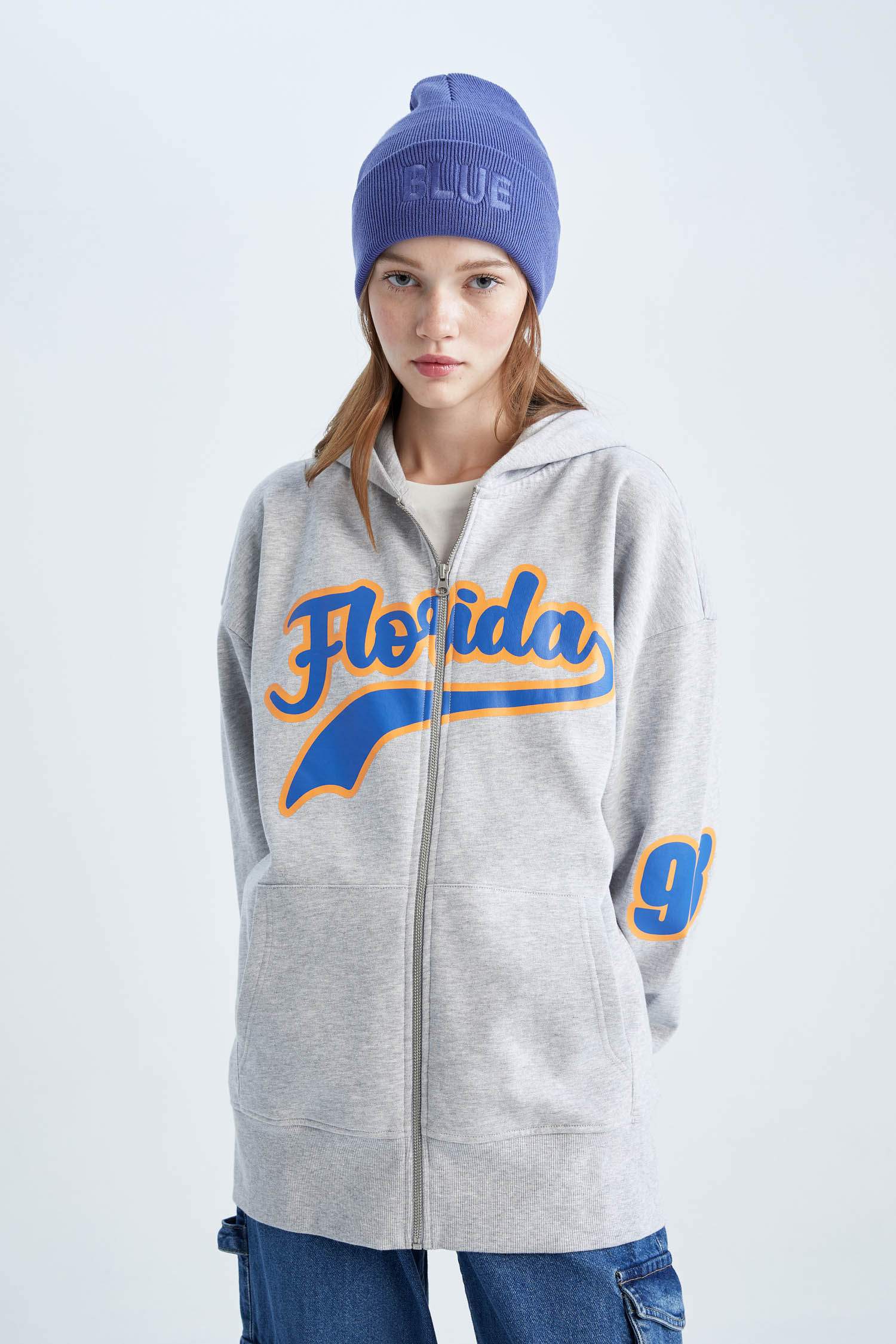 үлкен пішім бас киімді 3 иірілген жіп Кардиган