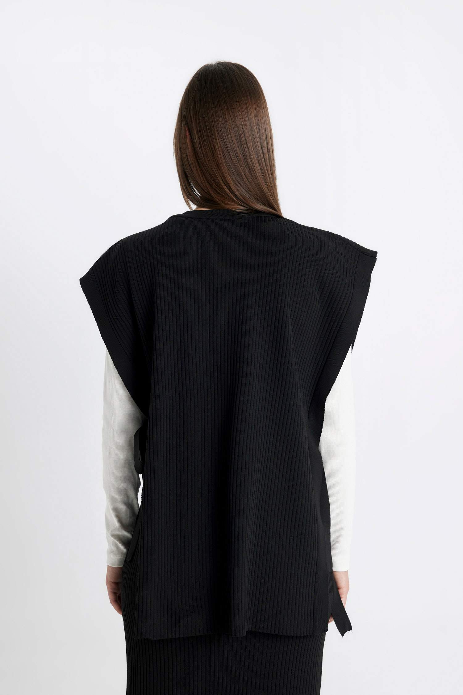 Regular Fit Bisiklet Yaka Basic Düz Yan Bağlamalı Triko Süveter