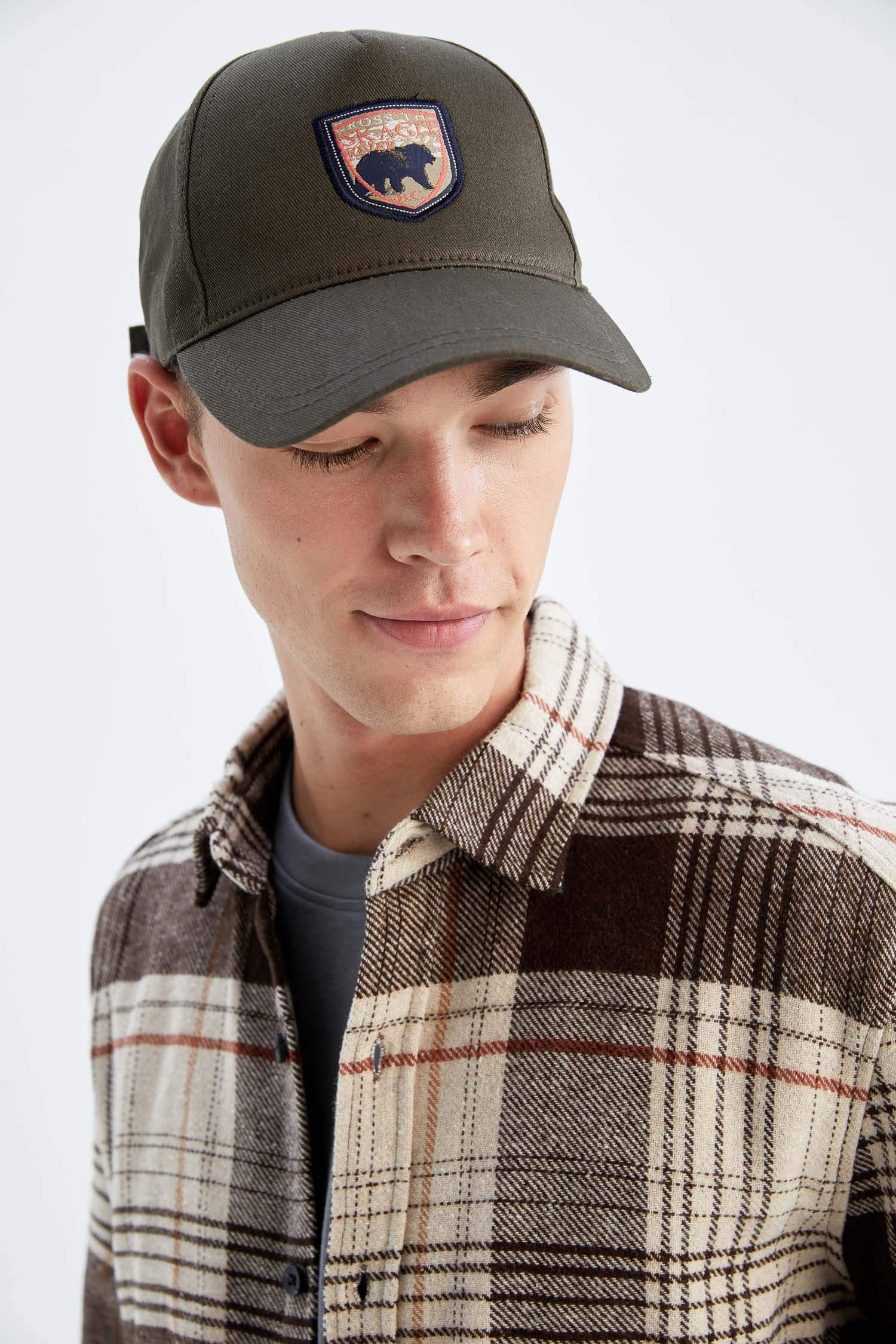 Khaki MEN Man Cotton Cap Hat 2558132 DeFacto