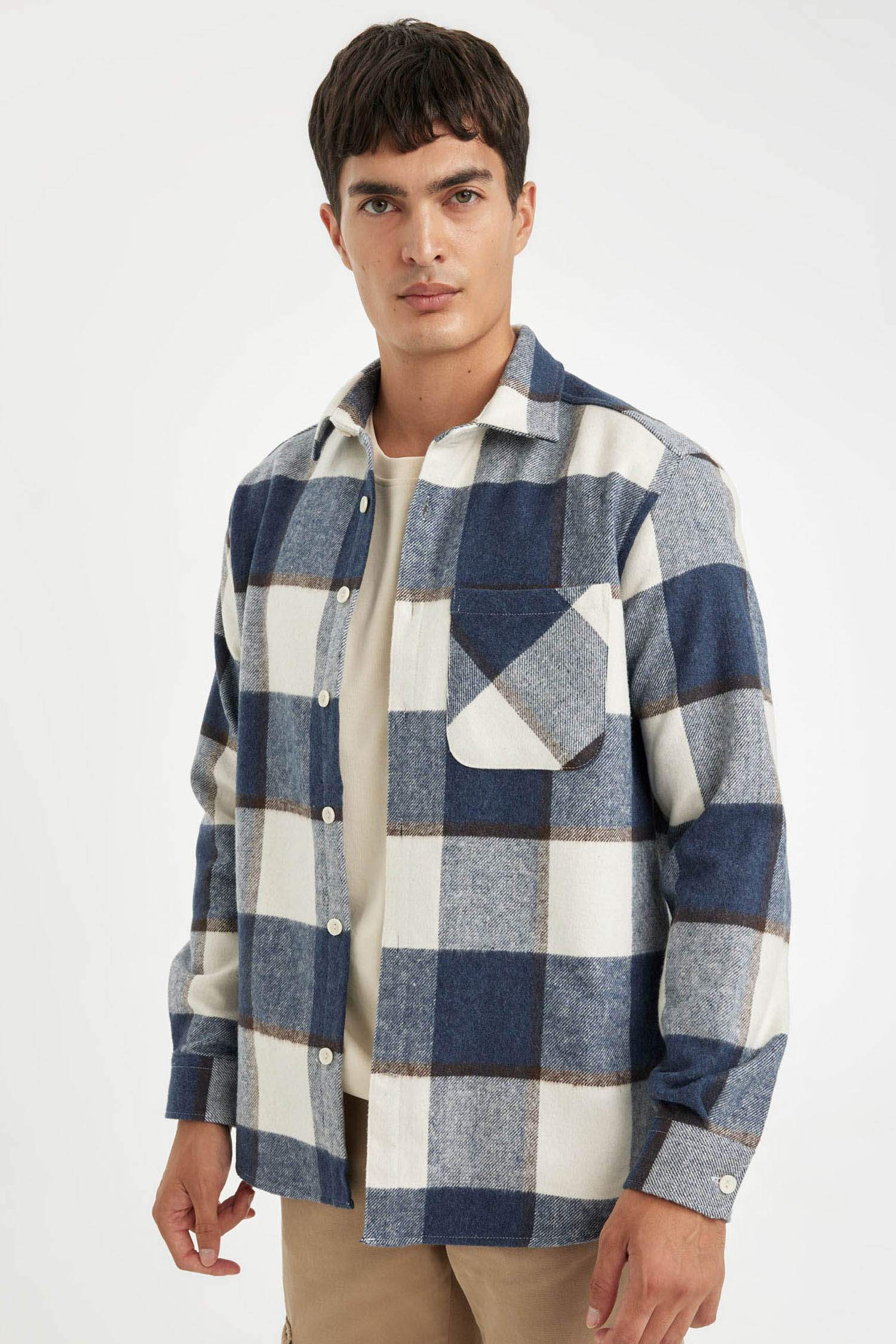 Рубашка в клетку с длинным рукавом