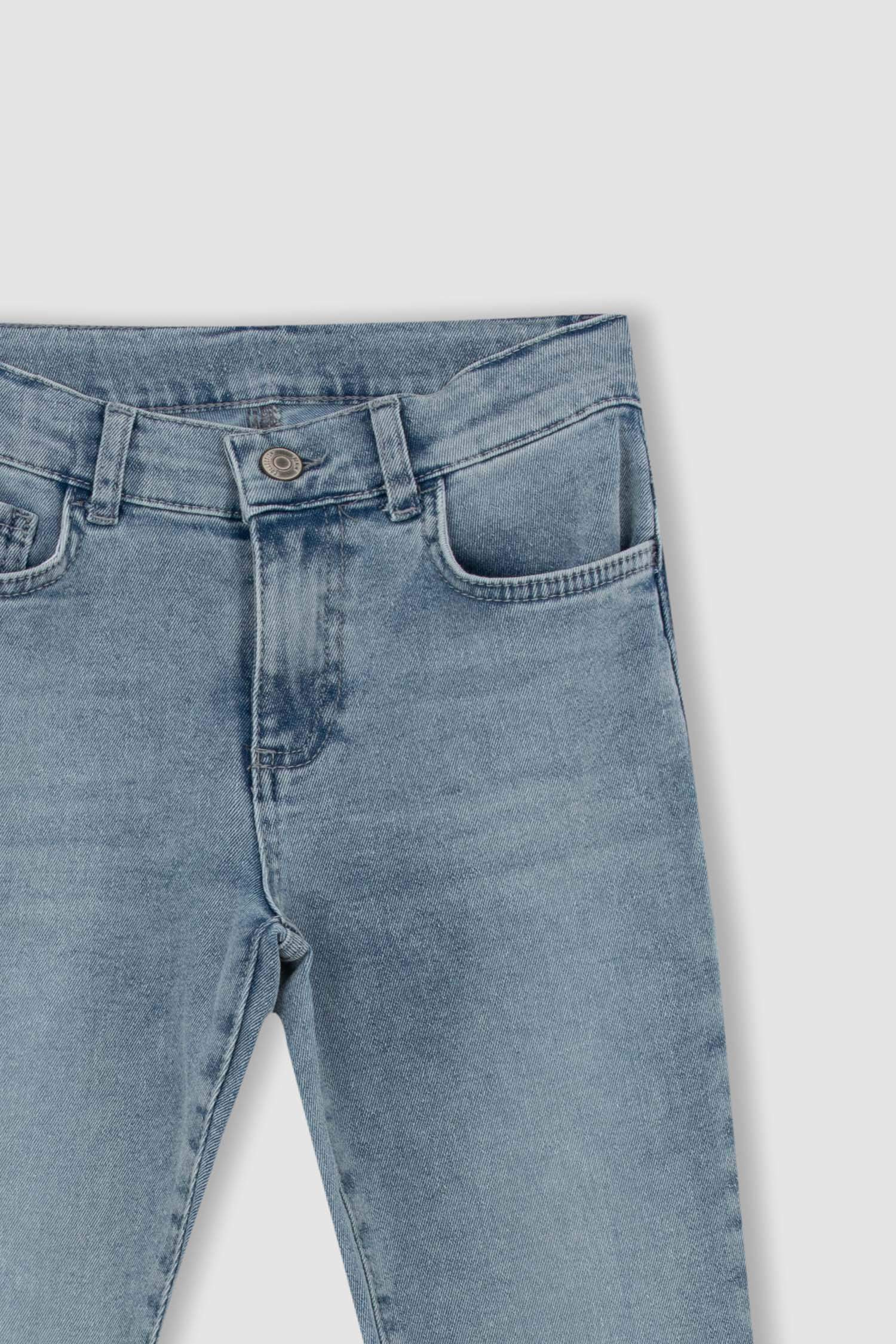 Штаны приталенного кроя