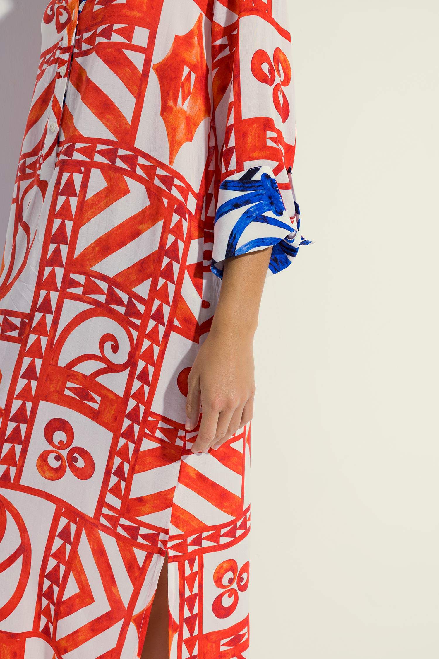 Nefes İstanbul X Defacto Desenli Uzun Kollu Plaj Elbisesi