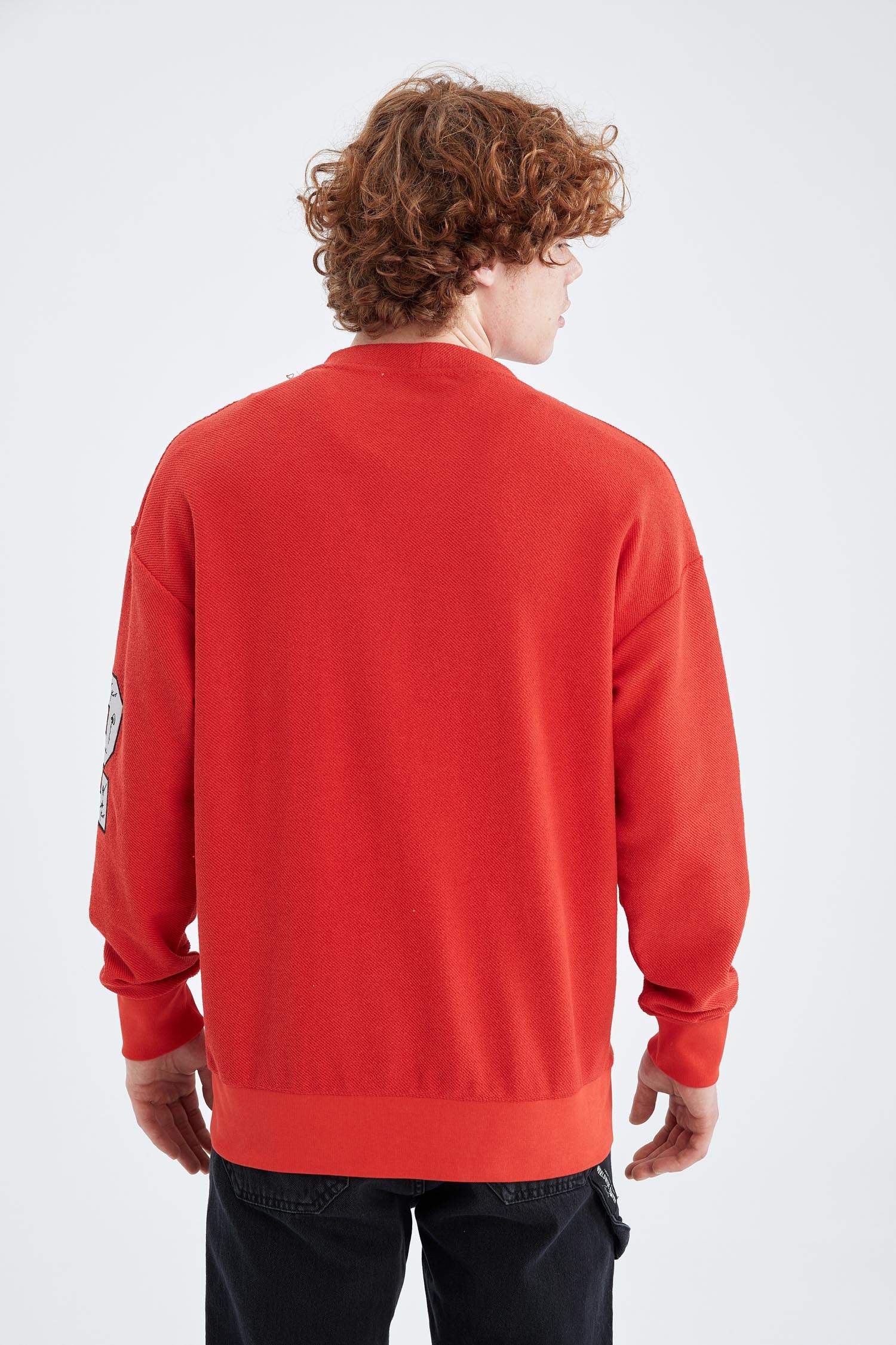 Кардиган с V-образным вырезом мягкий