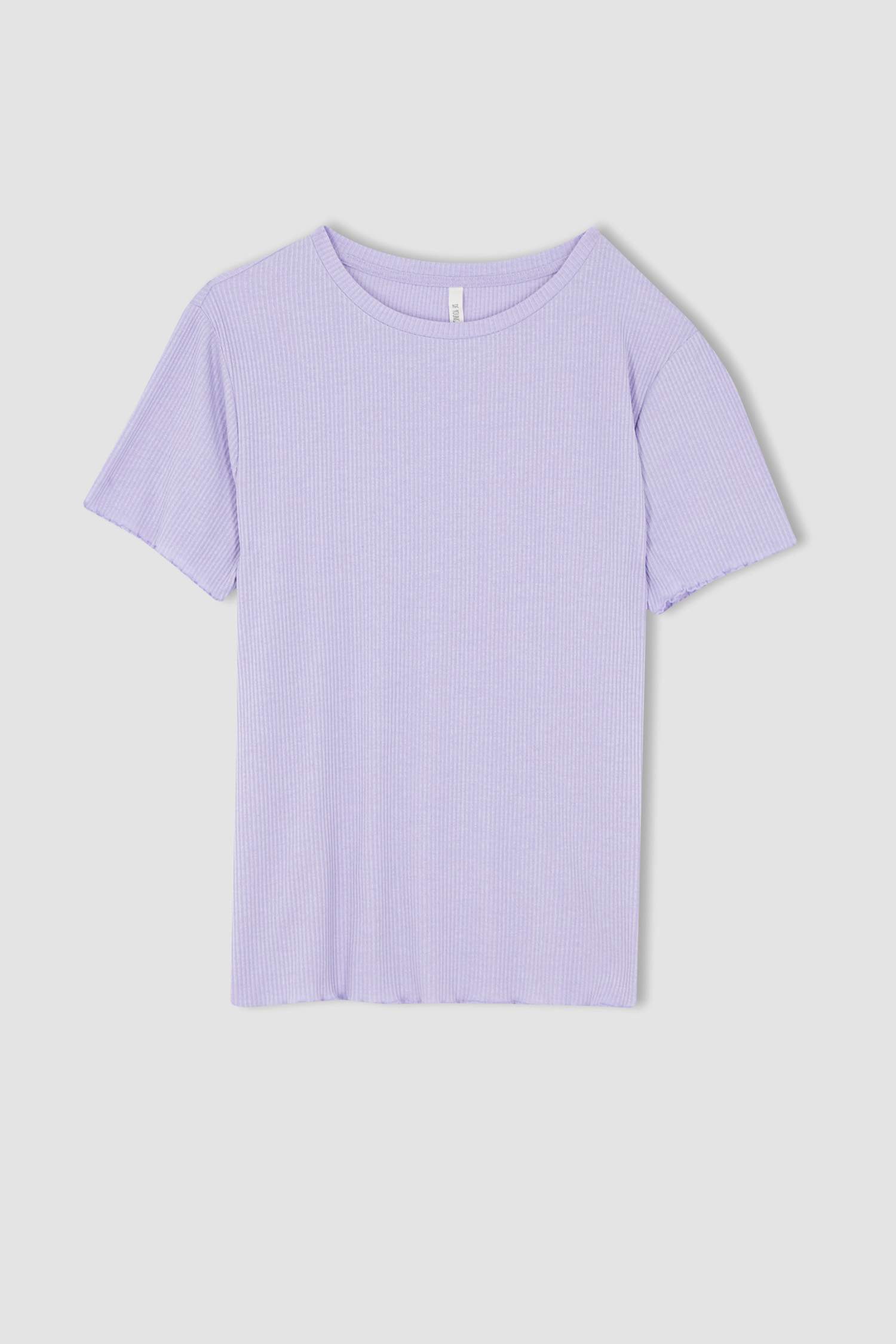 تي شيرت بيزك أوفر سايز مقاس كبير بقصة عادية