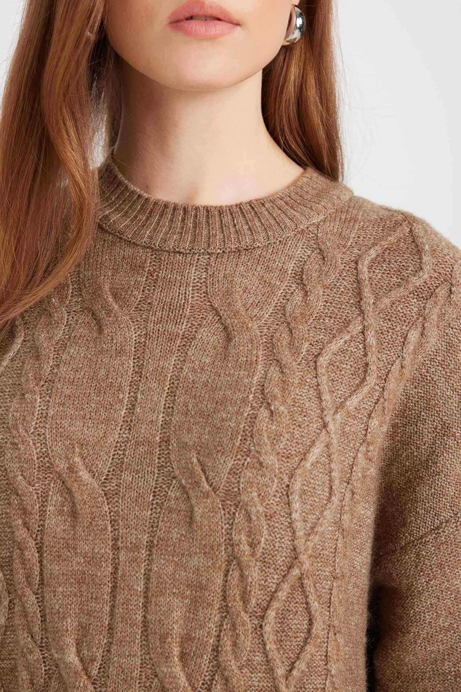 Regular Fit Crew Neck