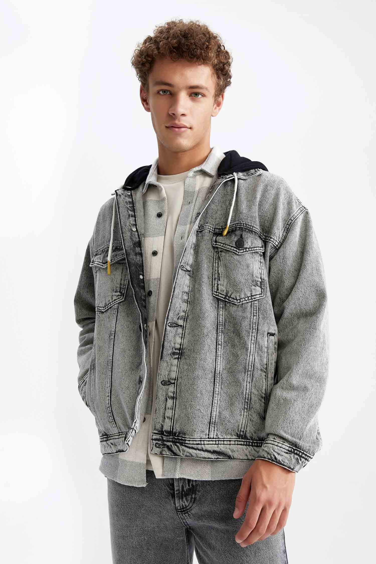 Oversize Geniş Kalıp Kapüşonlu Ceket