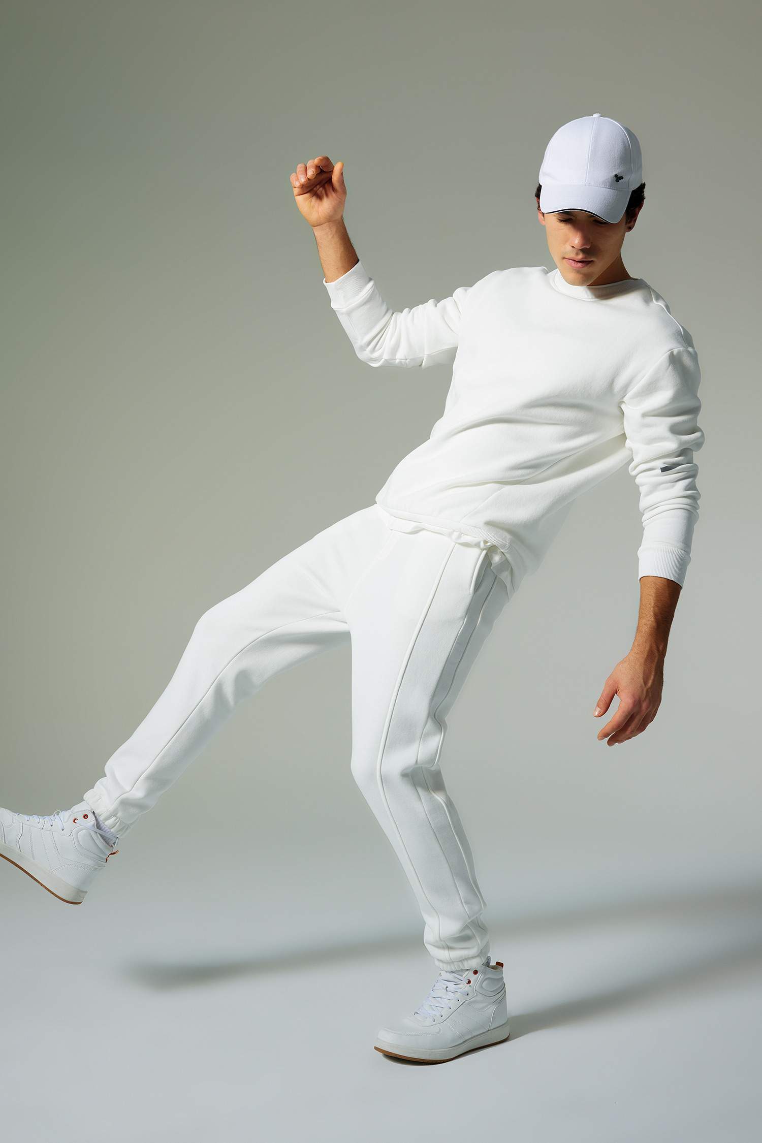 стандарт пішім риб хем 3 көтерілген жіп Джоггер