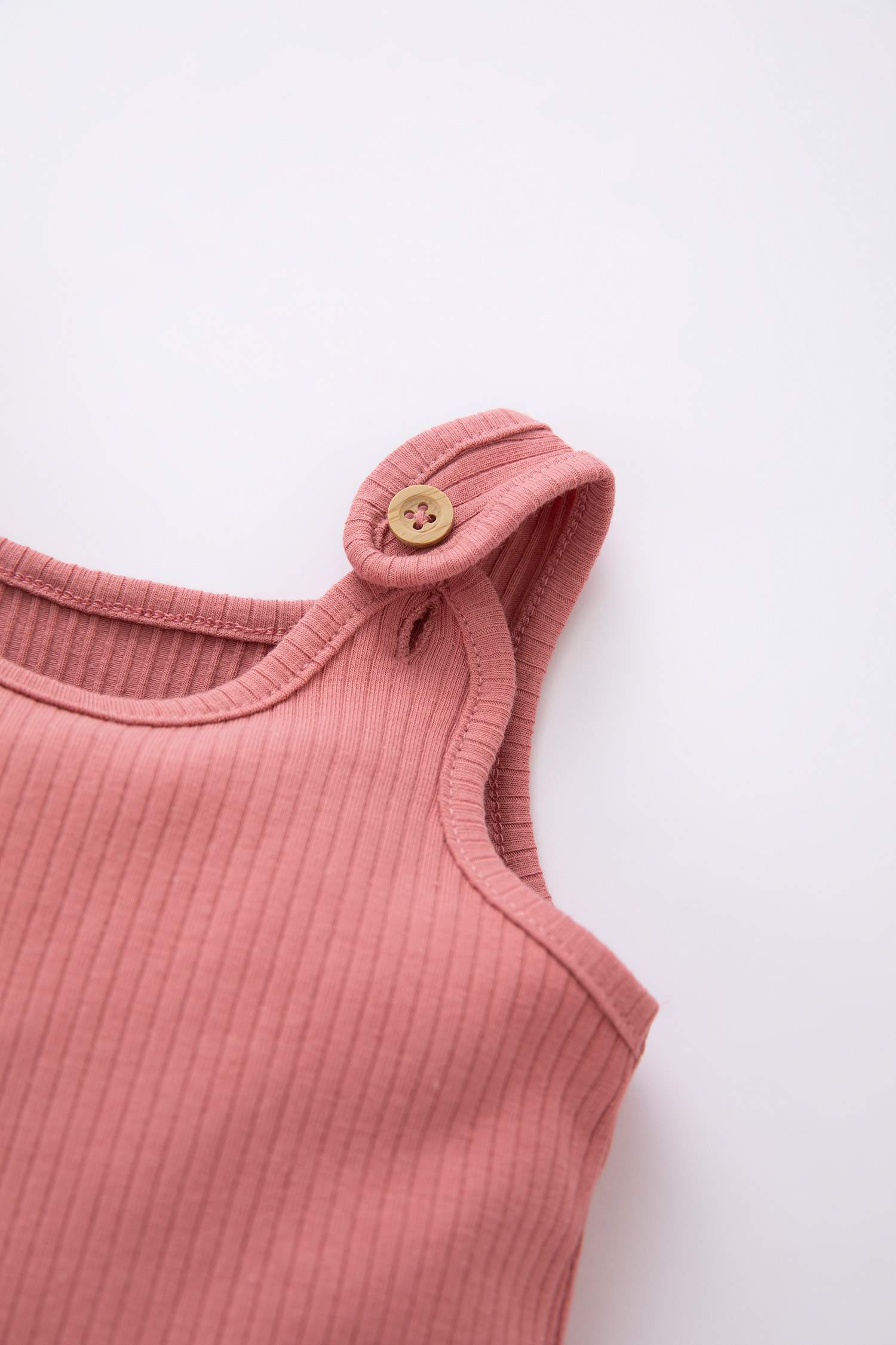 أفرول بناتي بيبي مضلع بأزرار