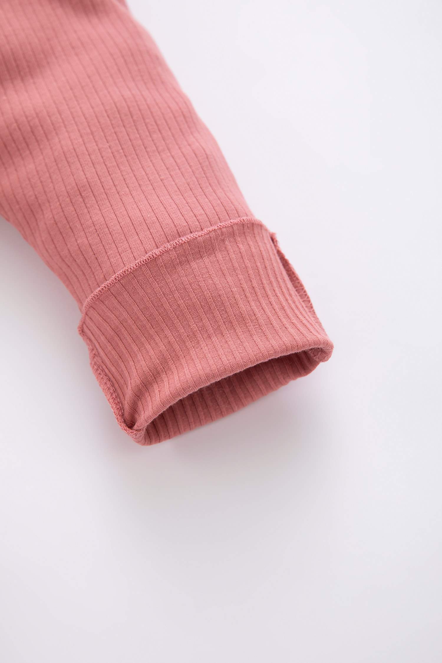 أفرول بناتي بيبي مضلع بأزرار