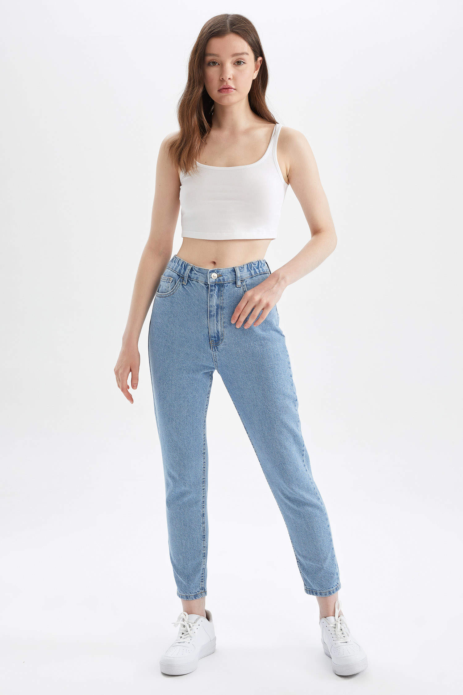 Blue Woman Mom Fit High Waist Jeans 2543076 | DeFacto