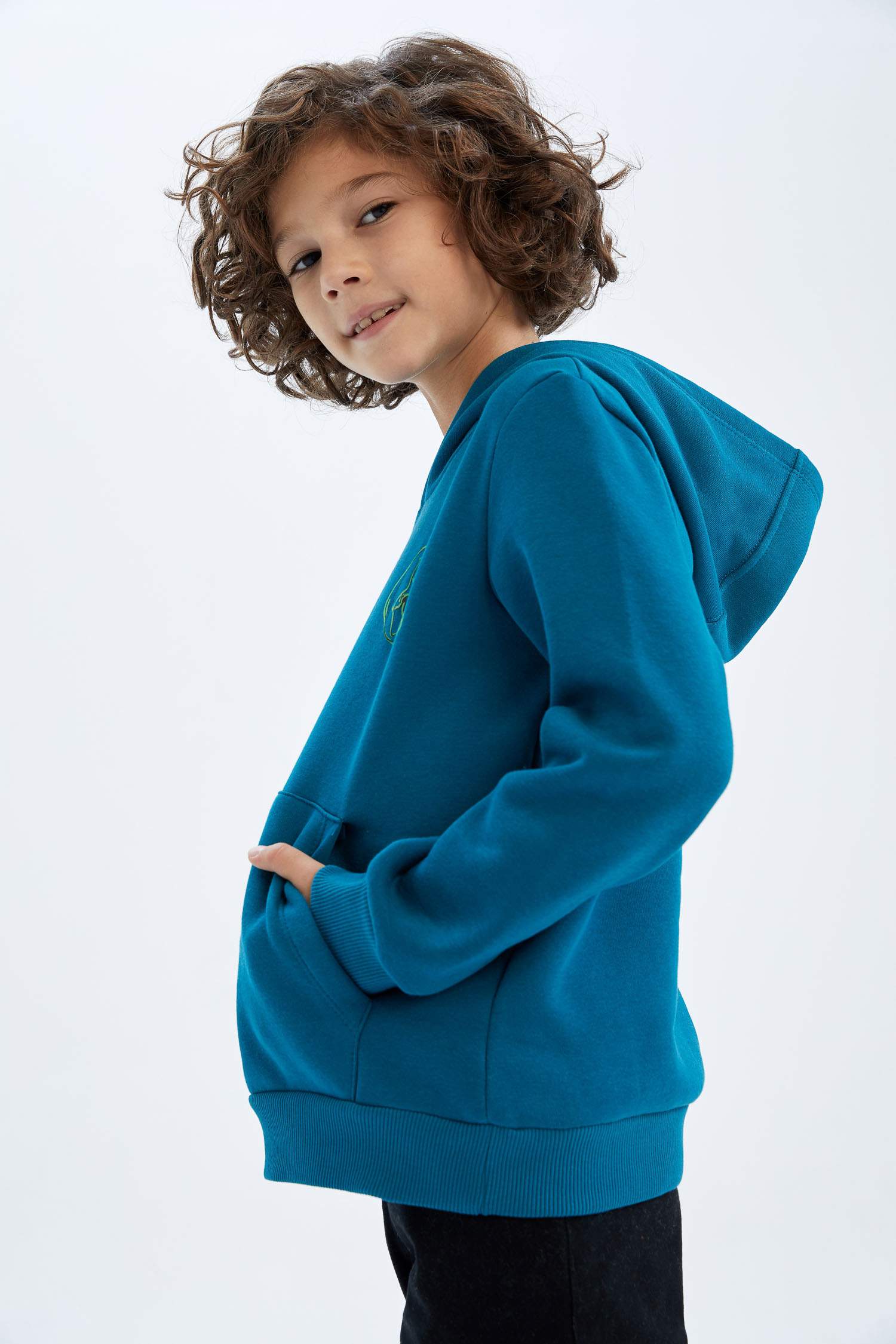 Erkek Çocuk Kapüşonlu Sweatshirt