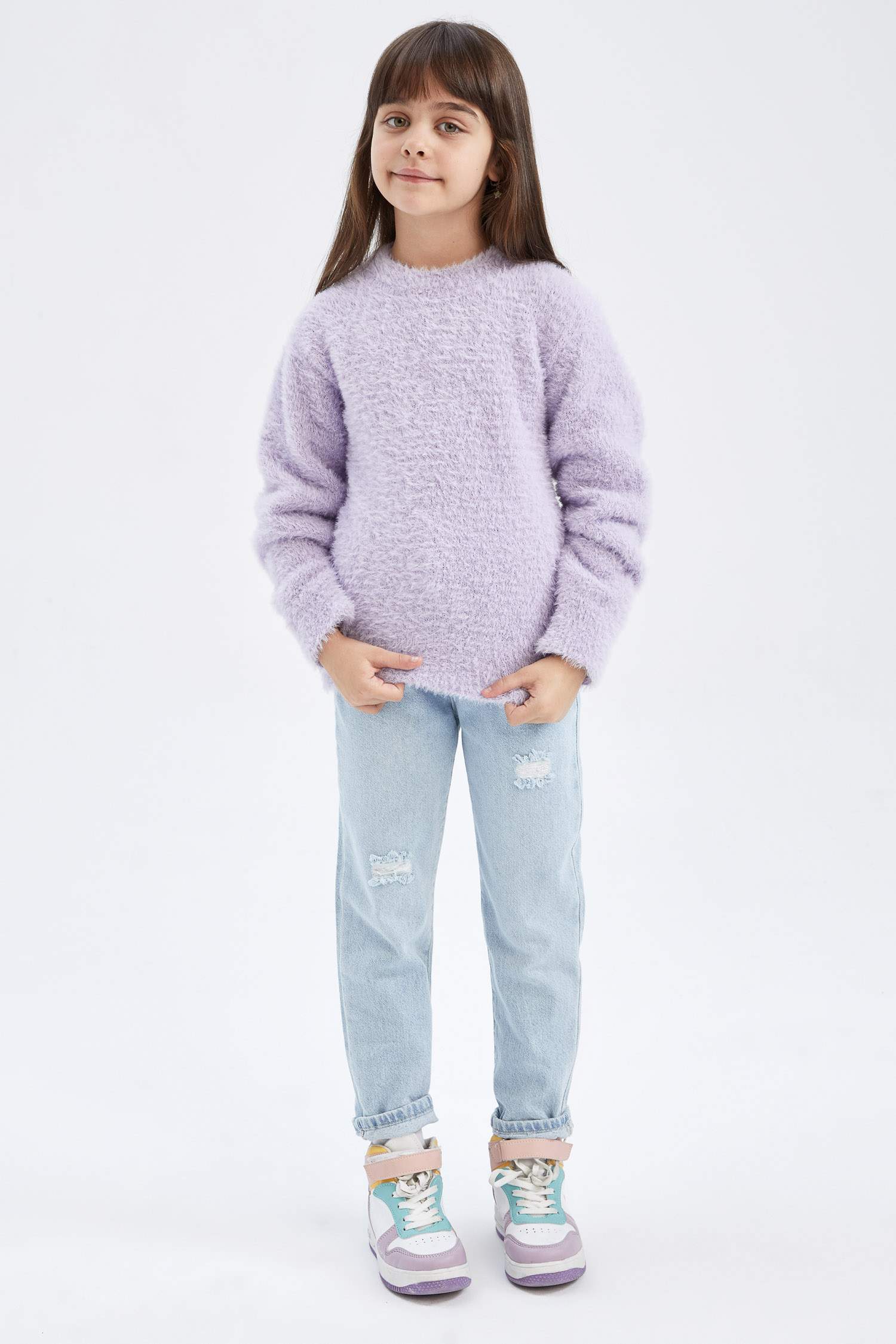 Пуловер стандартного крою з круглим вирізом трикотажний для дівчаток