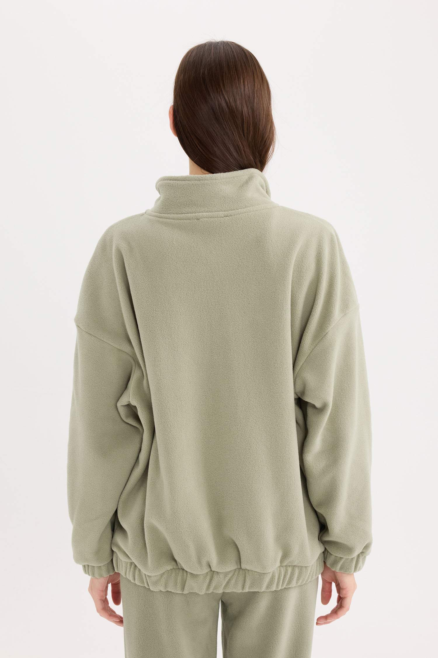 Oversize Geniş Kalıp Fermuarlı Dik Yaka Nakışlı Polar Sweatshirt