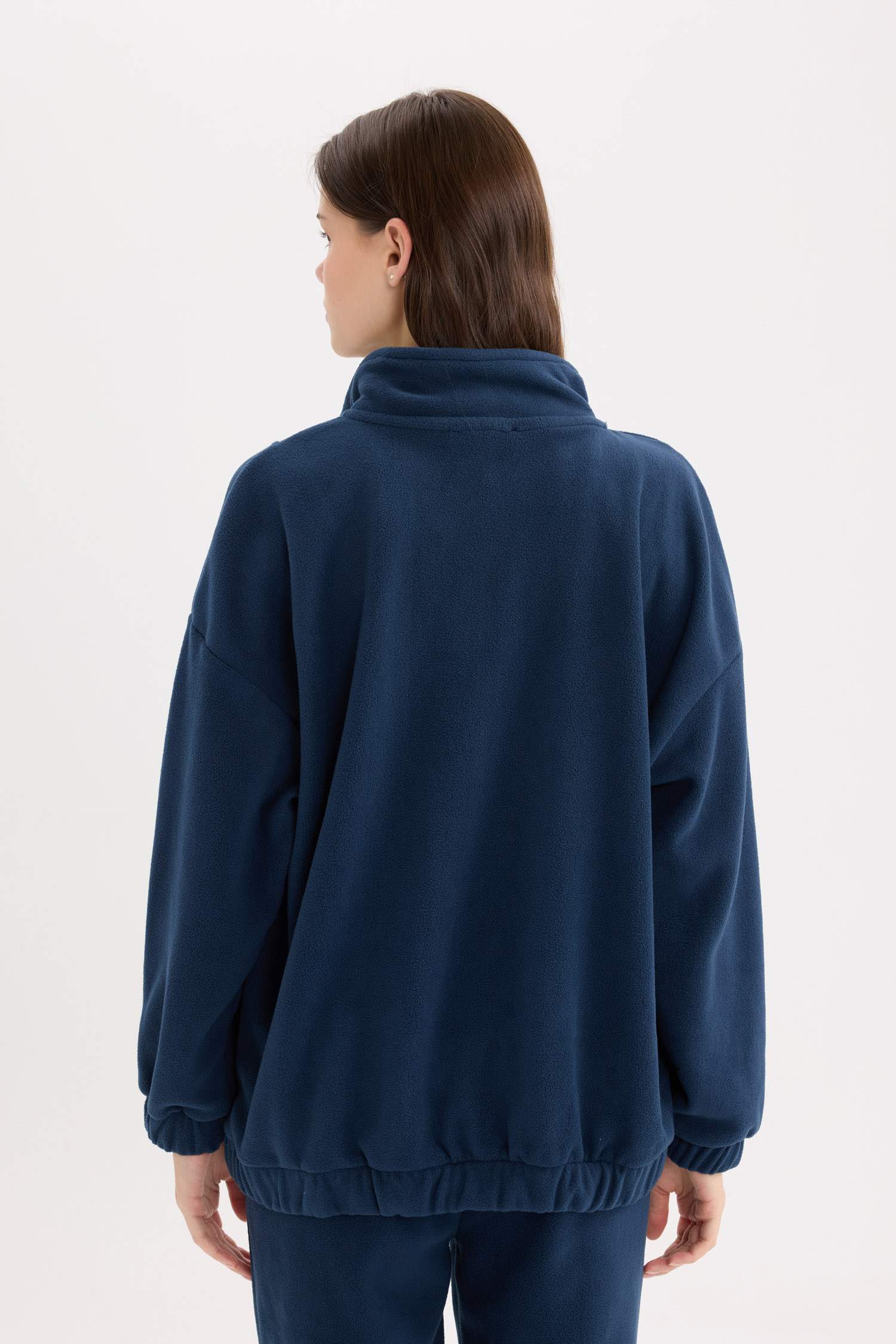 Oversize Fit Long Sleeve Sweatshirt
