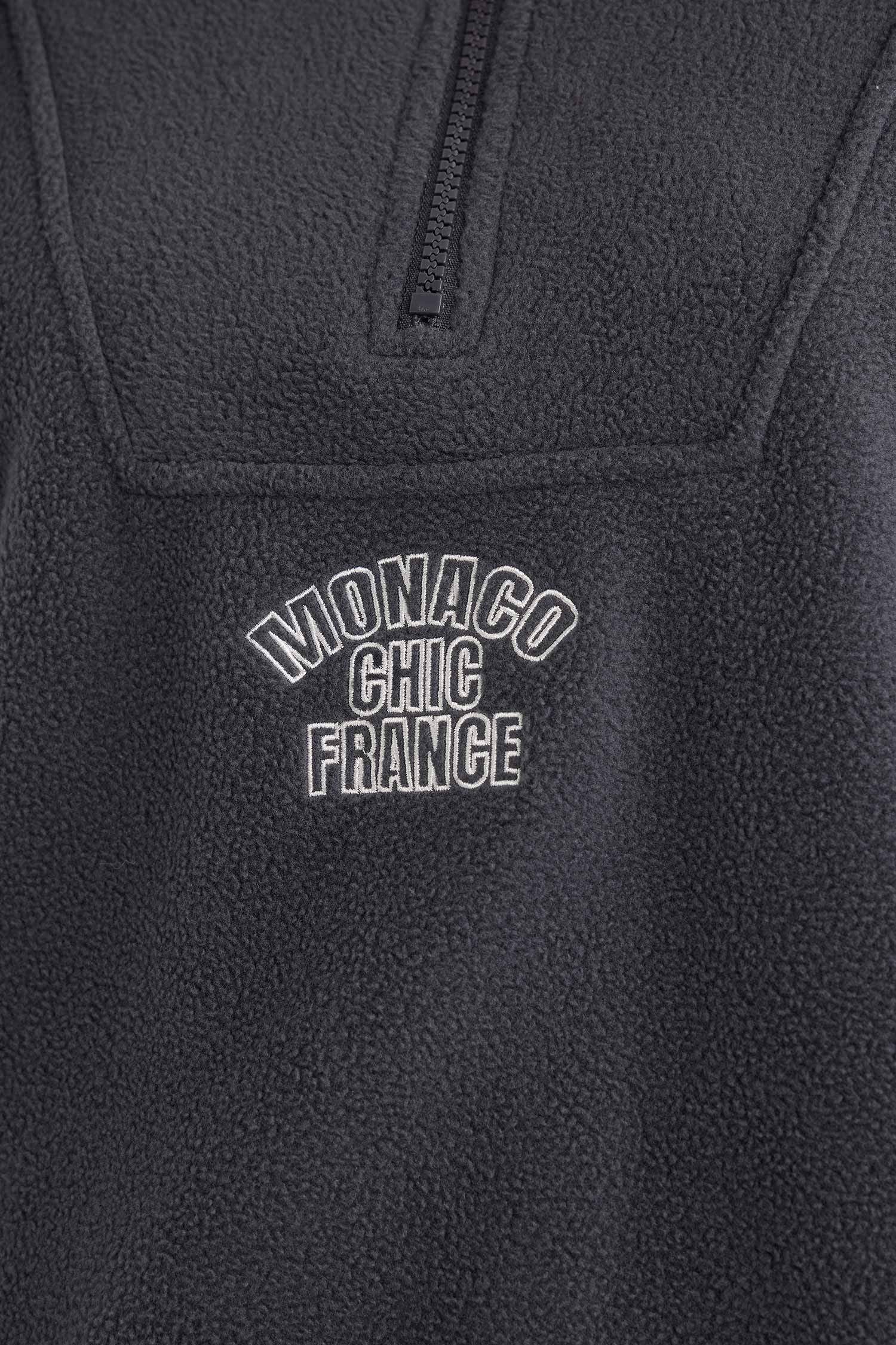 سويت شيرت قطيفة اوفر سايز بياخة عالية بسحاب