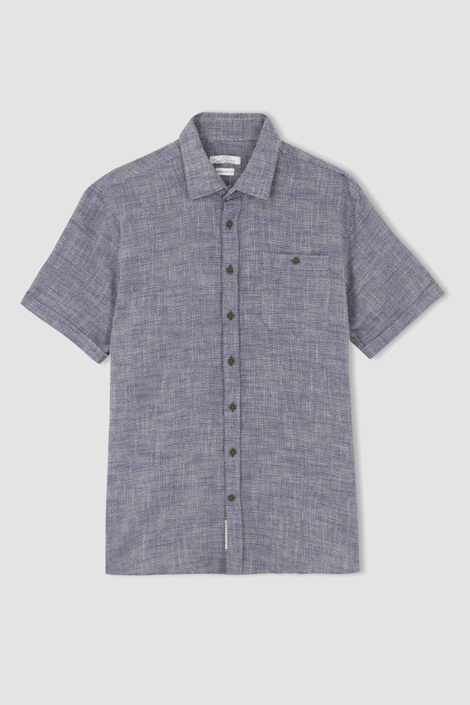 Рубашка с коротким рукавом стандартного кроя для мужчин