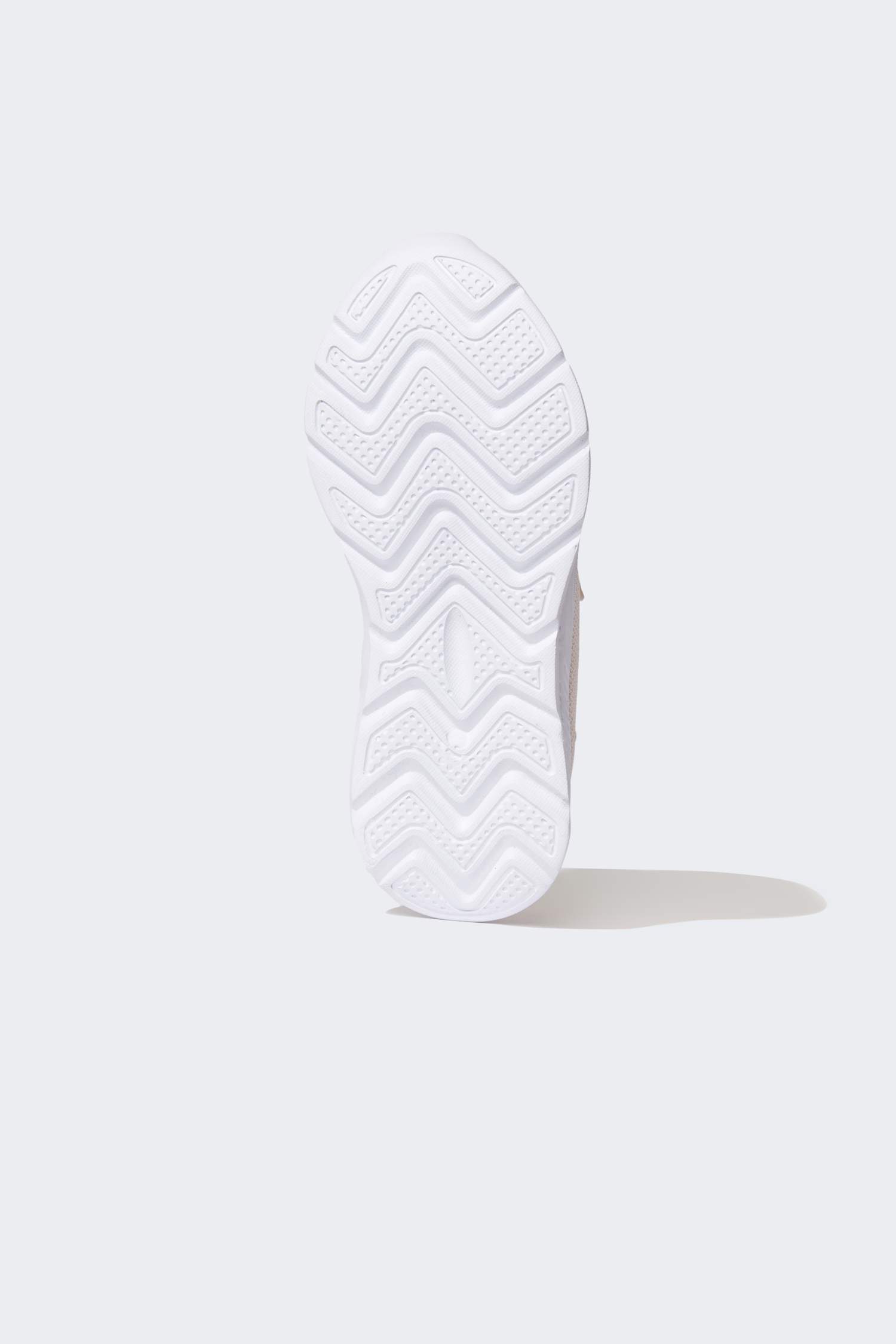 Қыздарға спорт аяқ киім