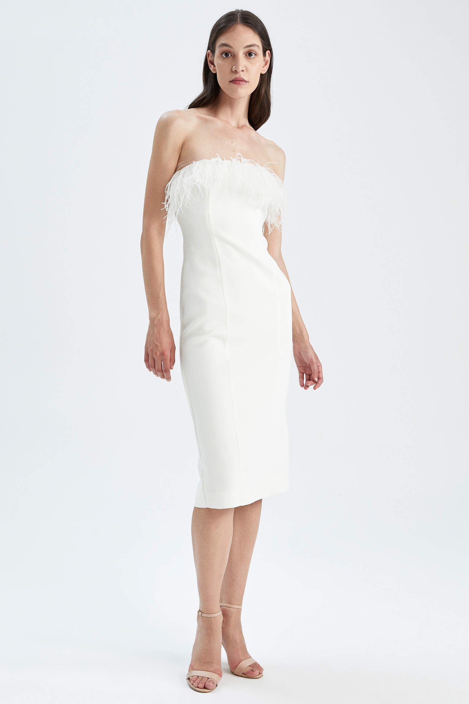 Defacto Nihan Peker Tasarım Straplez Yakası Tüy Detaylı Midi Elbise. 9
