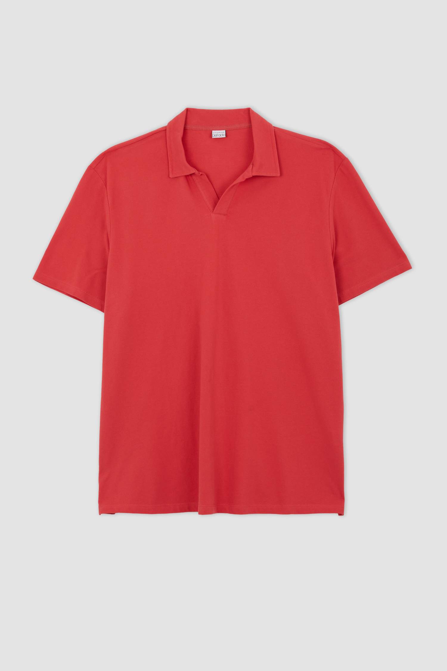 تيشيرت بولو قصة عادية