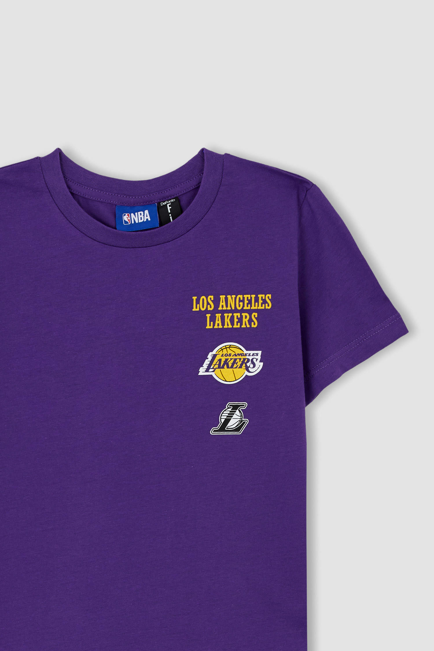 Defacto Erkek Çocuk NBA Los Angeles Lakers Bisiklet Yaka Kısa Kollu Tişört. 7