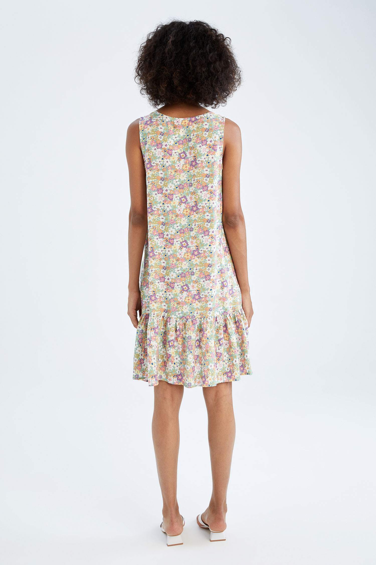 فستان للحوامل ميدي قصة عادية