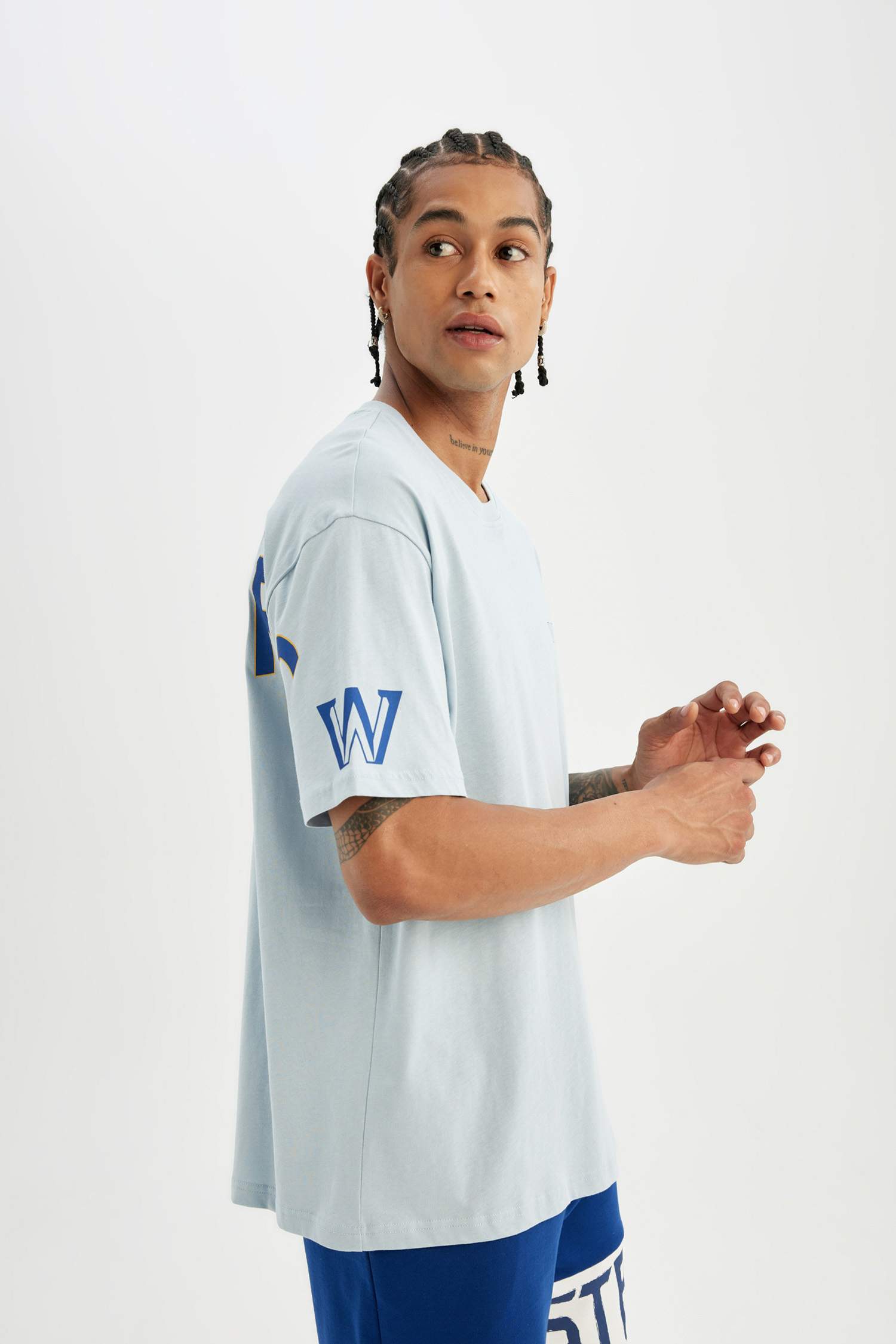 Жеңіл Жейде