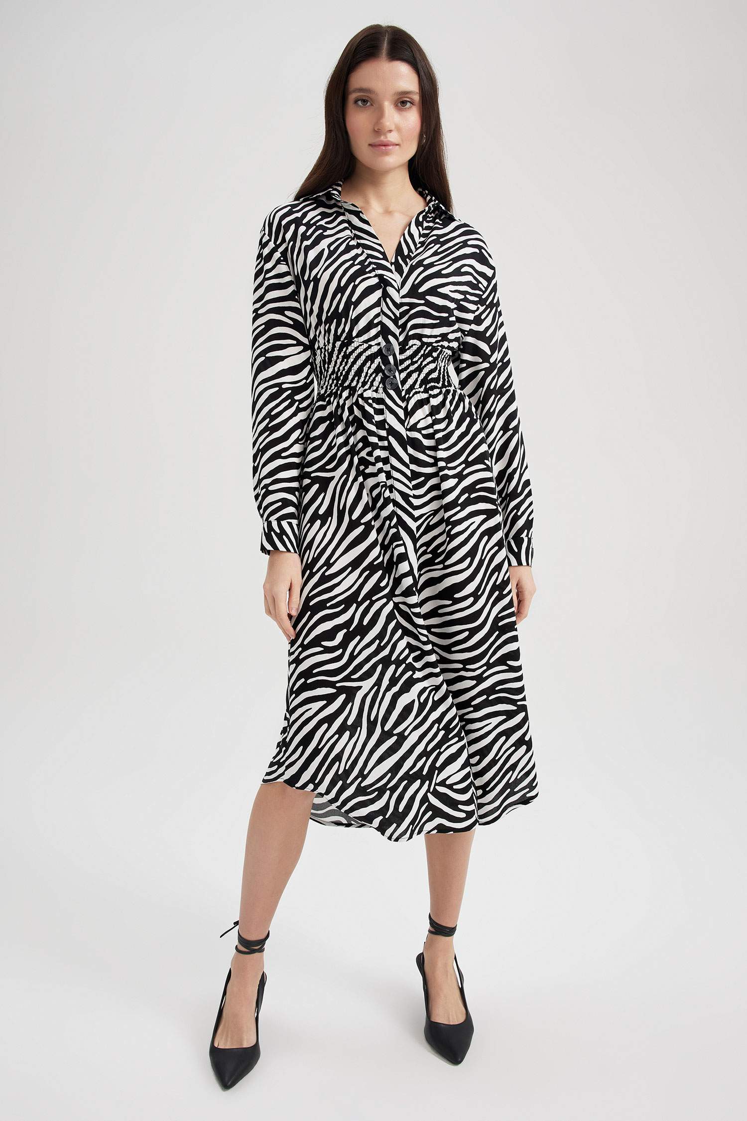 فستان ميدي كم طويل بياقة قميص