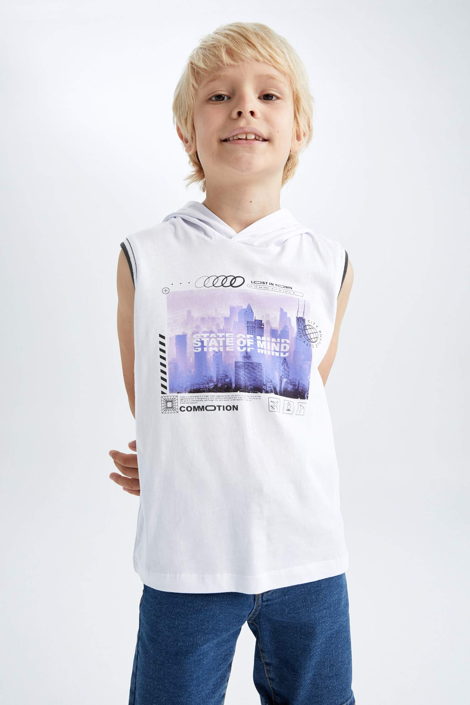 Майка с капюшоном для мальчиков