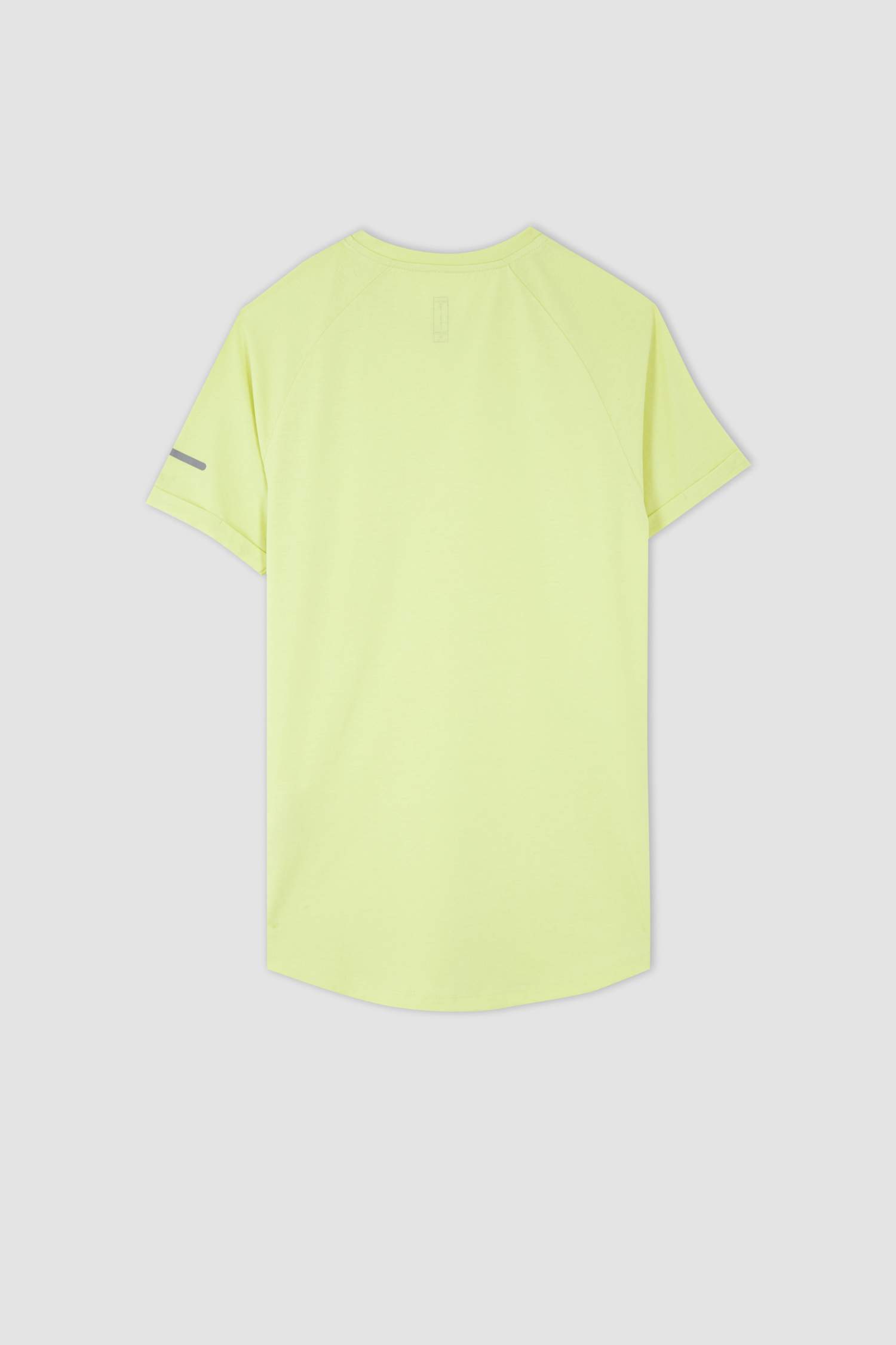 Green MEN Long Muscle Fit Crew Neck TShirt 2664129 DeFacto