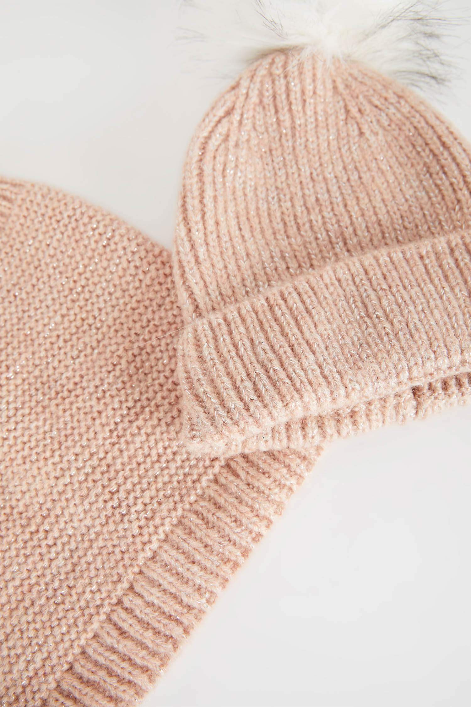 طقم سكارف و ايس كاب بناتي بينك - قطعتين