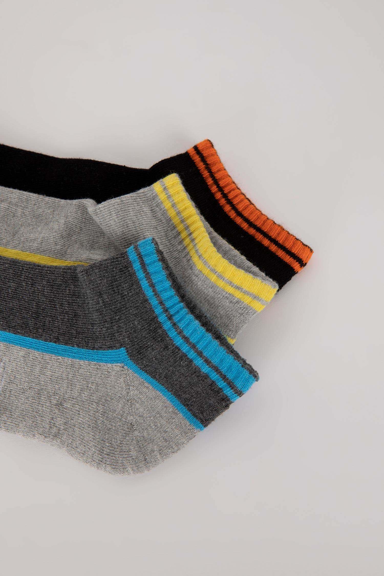 Ерлерге мақта 3 қысқа мойын