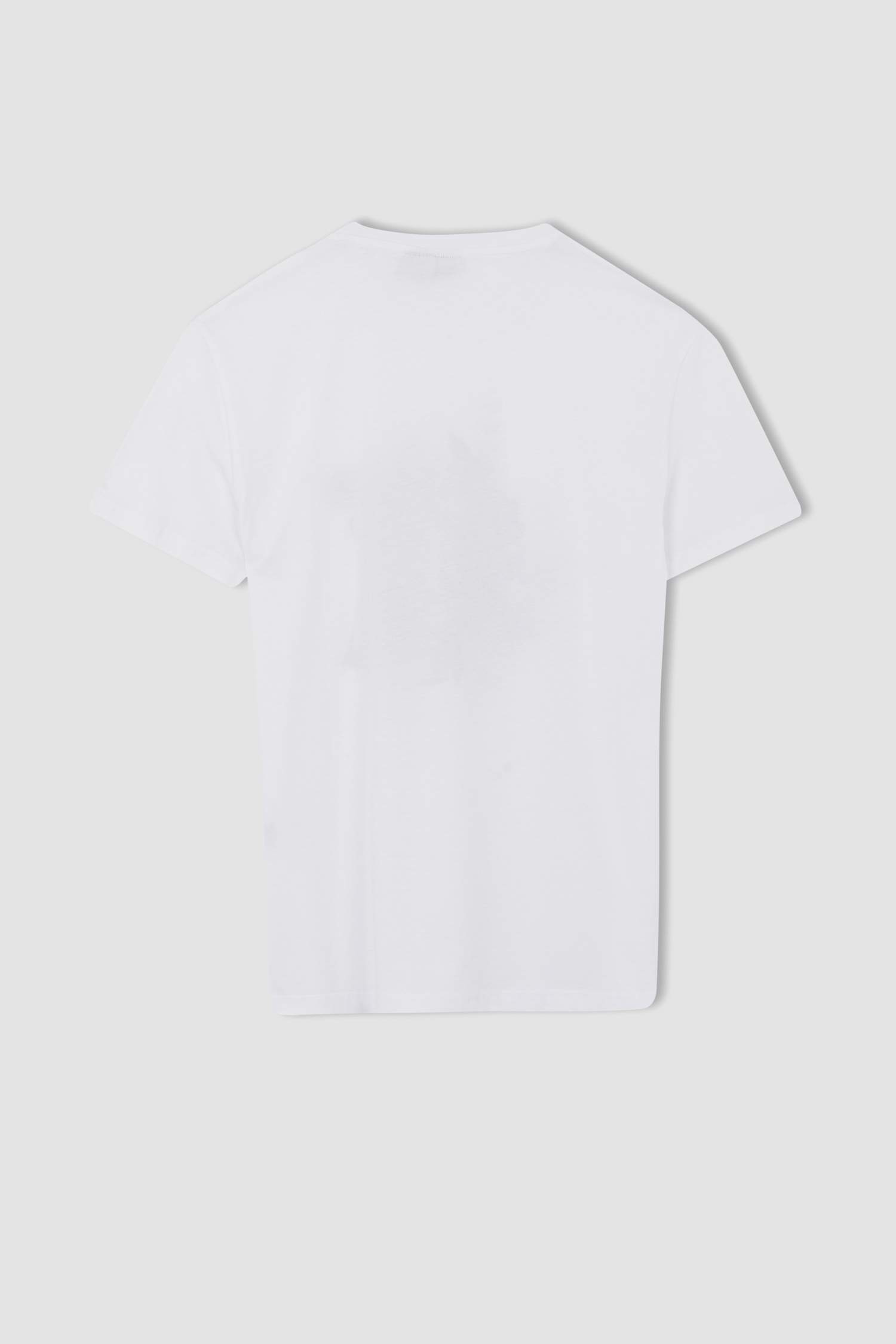 تيشيرت نص كم قصة عادية بياقة مستديرة