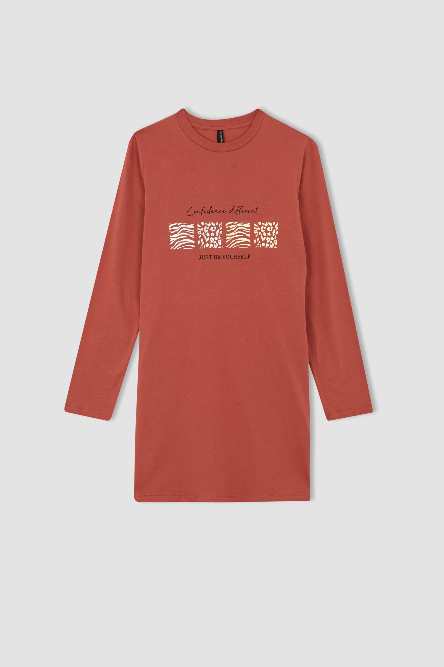 تونيك كم طويل ممشط مطبوع قصة مريحة بياقة مستديرة