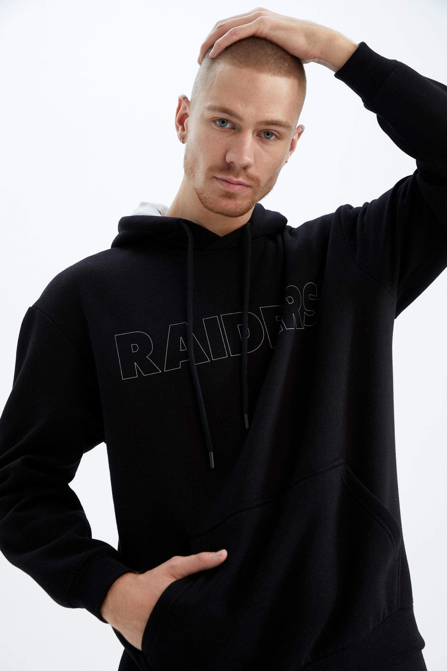 DeFactoFit NFL Las Vegas Raiders Boxy Fit Hoodie Kangaroo Pocket Sweatshirt
