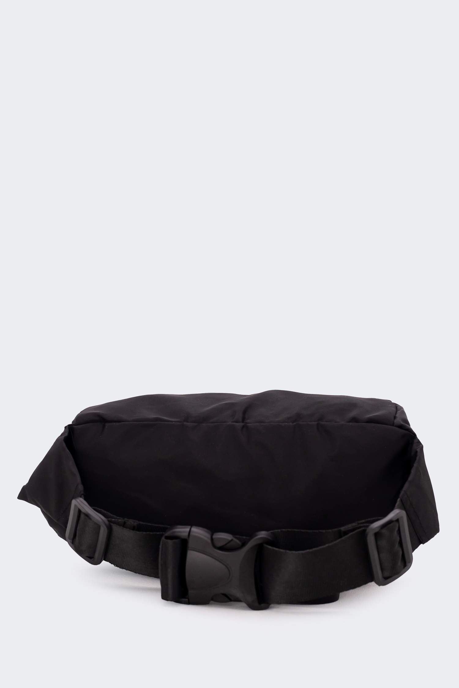 شنطة خصر رجالي