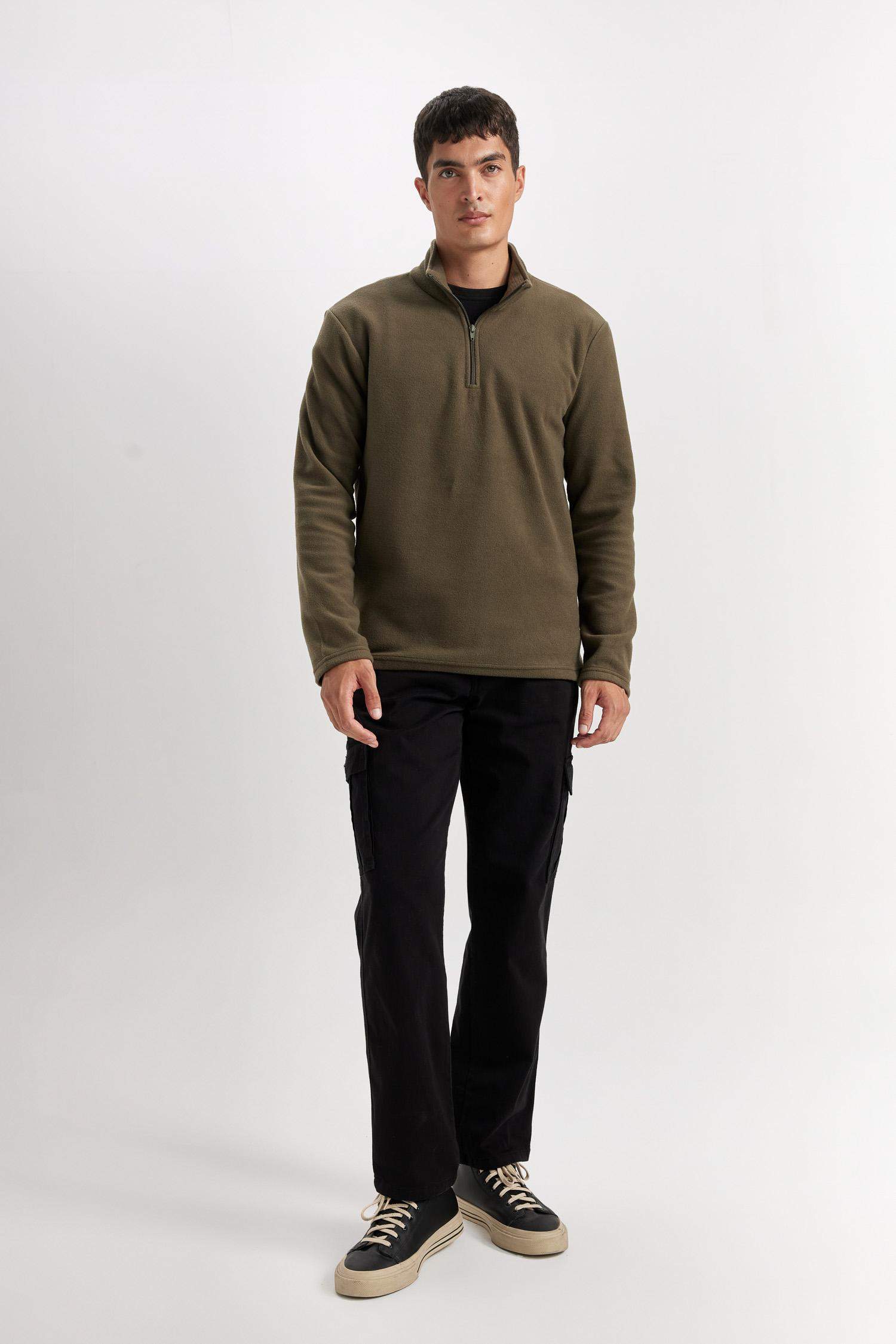 Haki Tüylenme Yapmayan Soğuk Geçirmez  Regular Fit Dik Yaka Fermuarlı Polar Sweatshirt