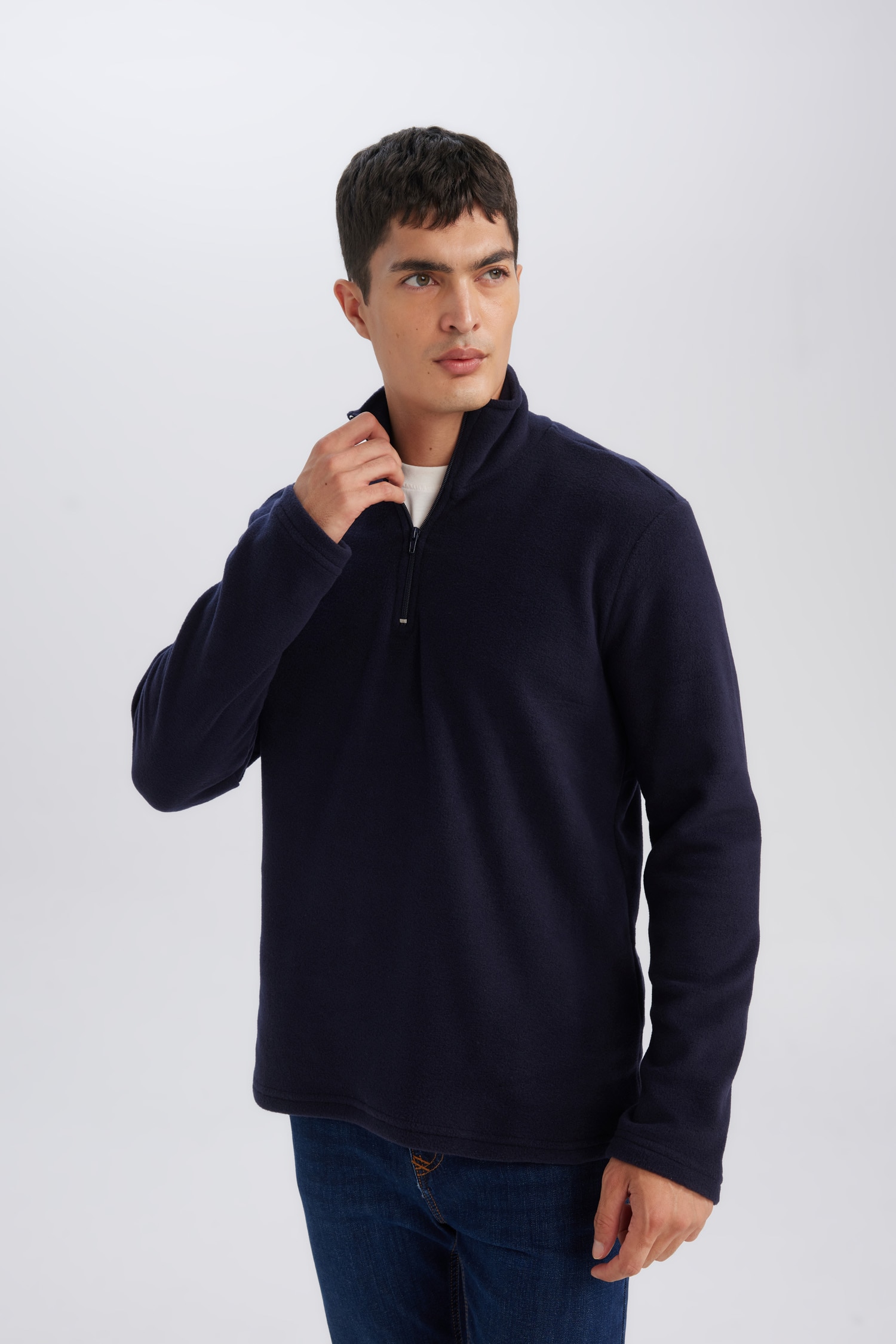 DeFacto Regular Fıt Polar Sweatshirt görsel 5