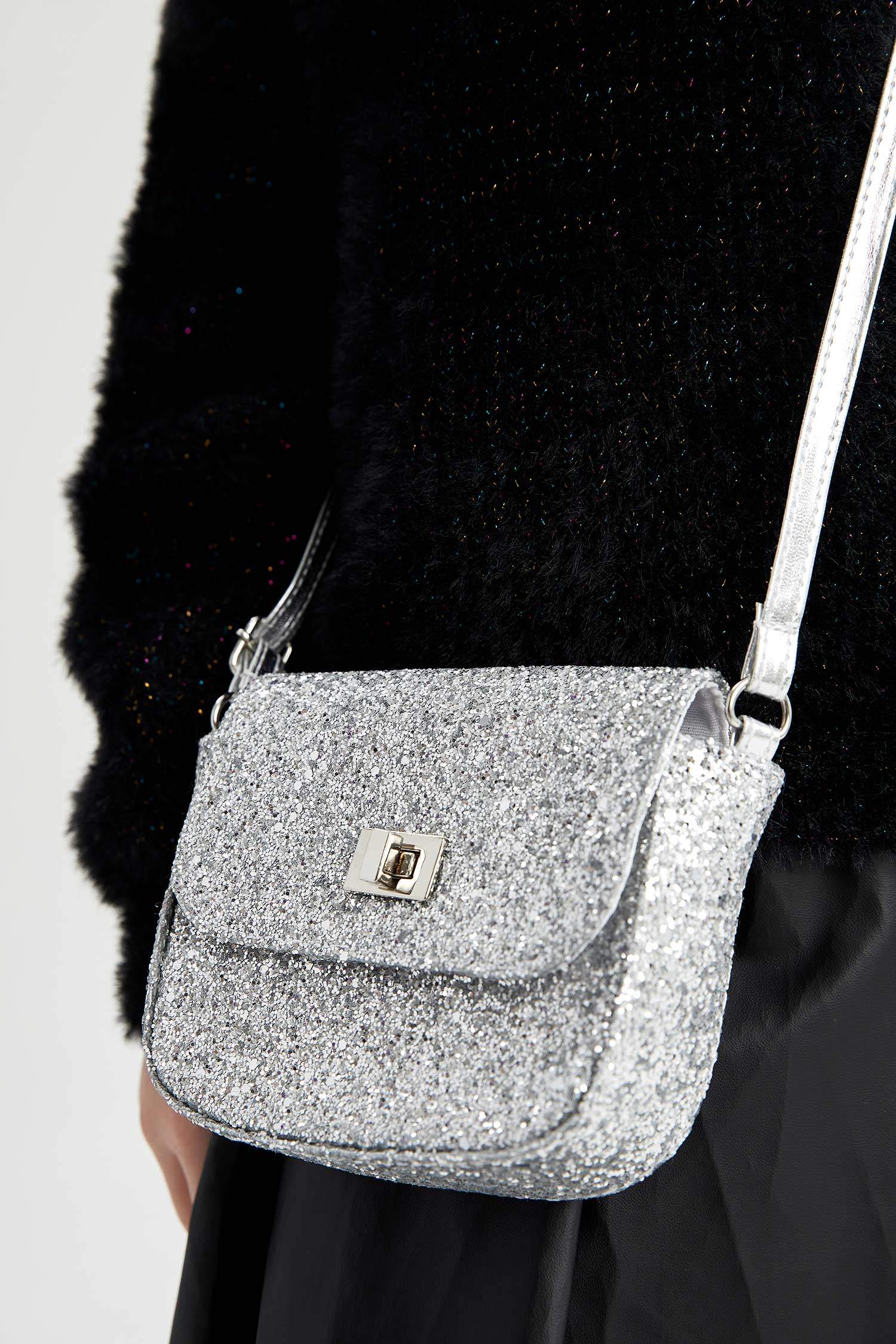 Kız Çocuk Suni Deri Çapraz Çanta