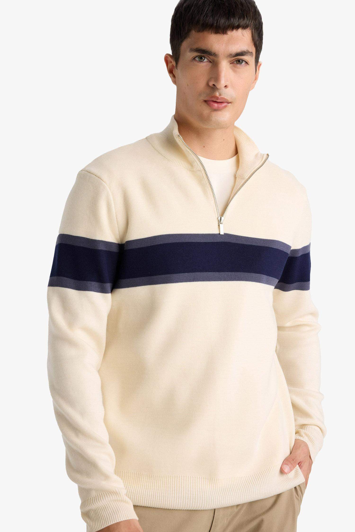 Slim Fit Zippered Turtleneck Knitwear Pullover
