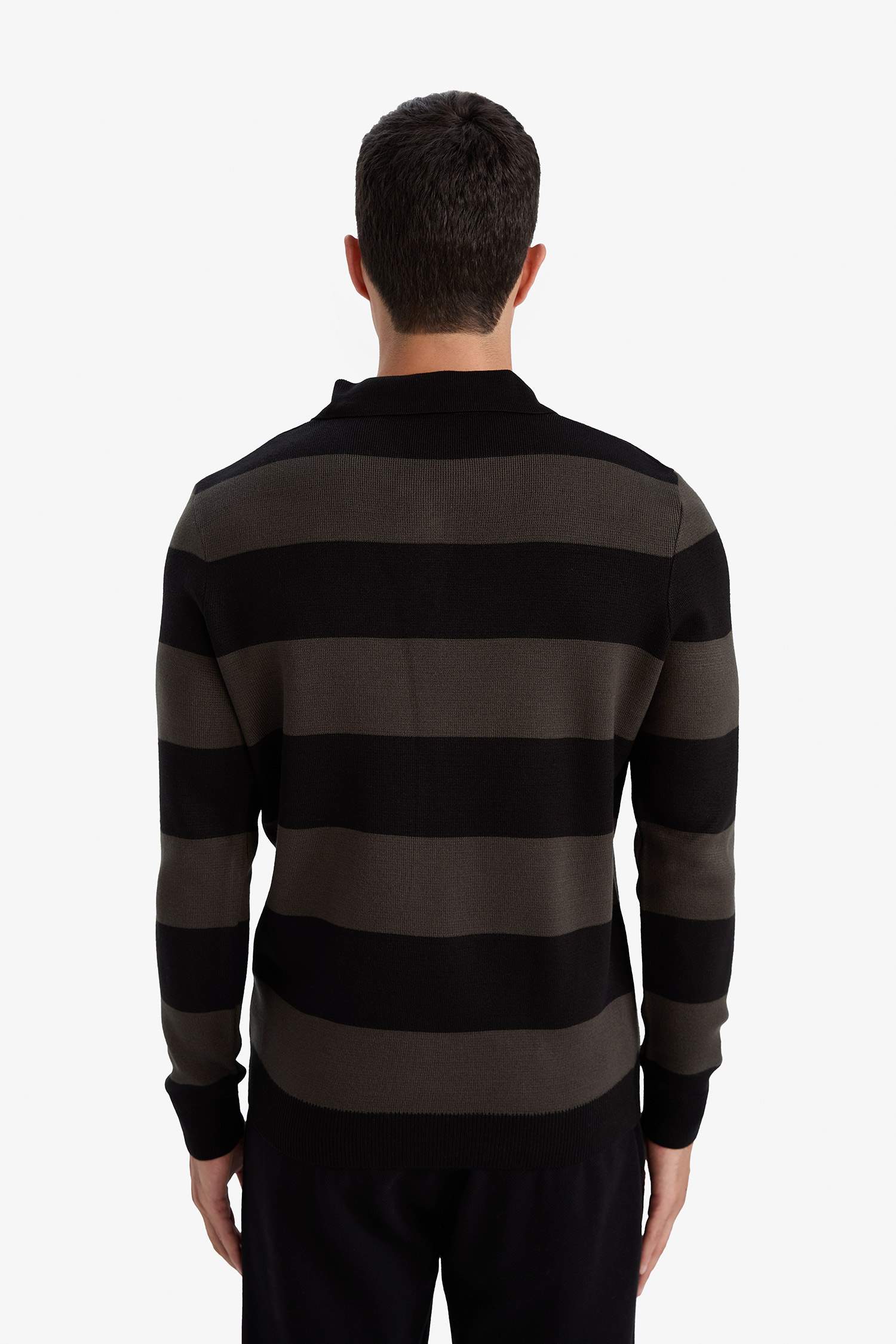 Standard Fit Polo Collar Knitwear Pullover
