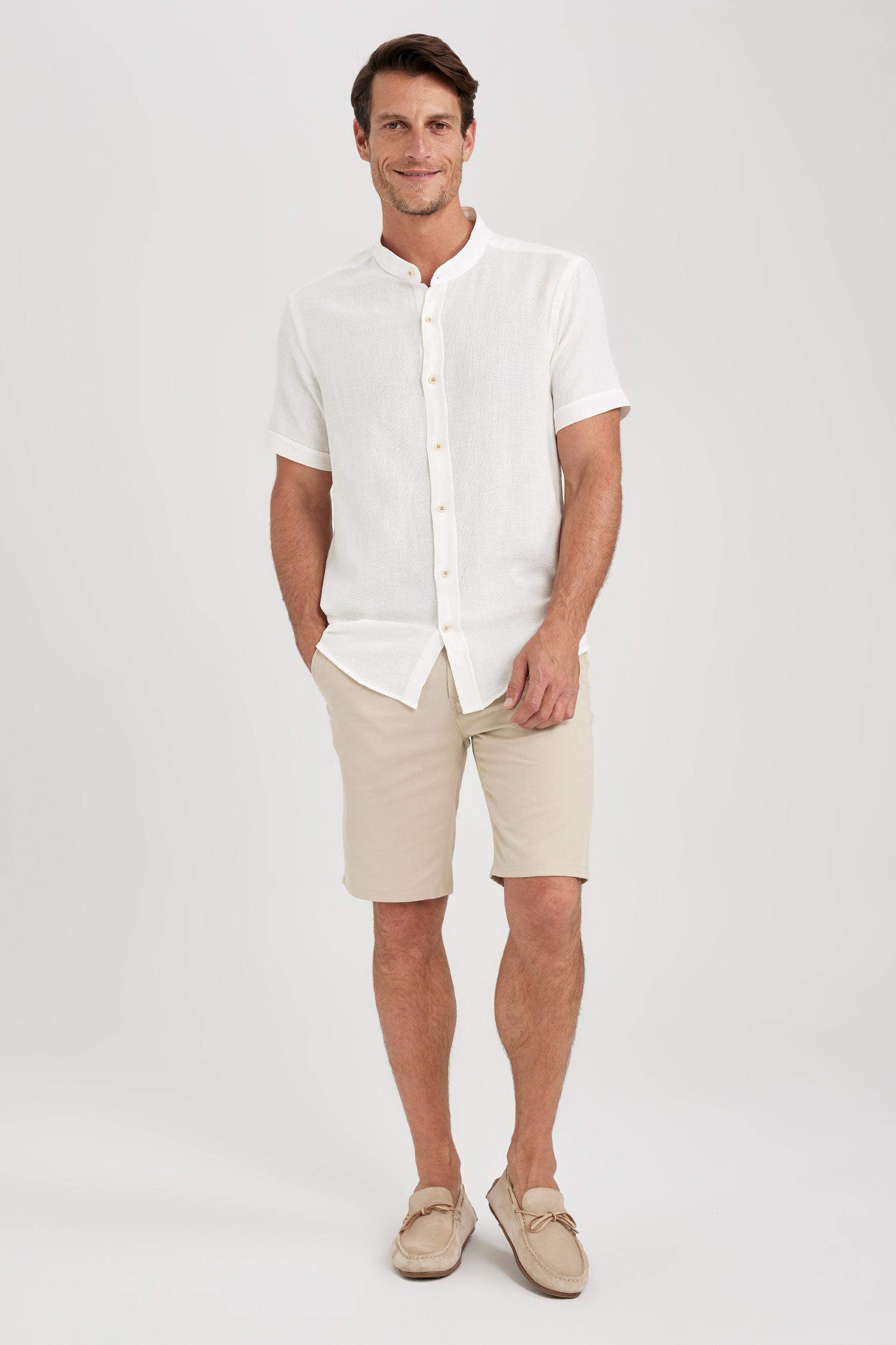 Regular Fit Dog Collar Short Sleeve Shirt