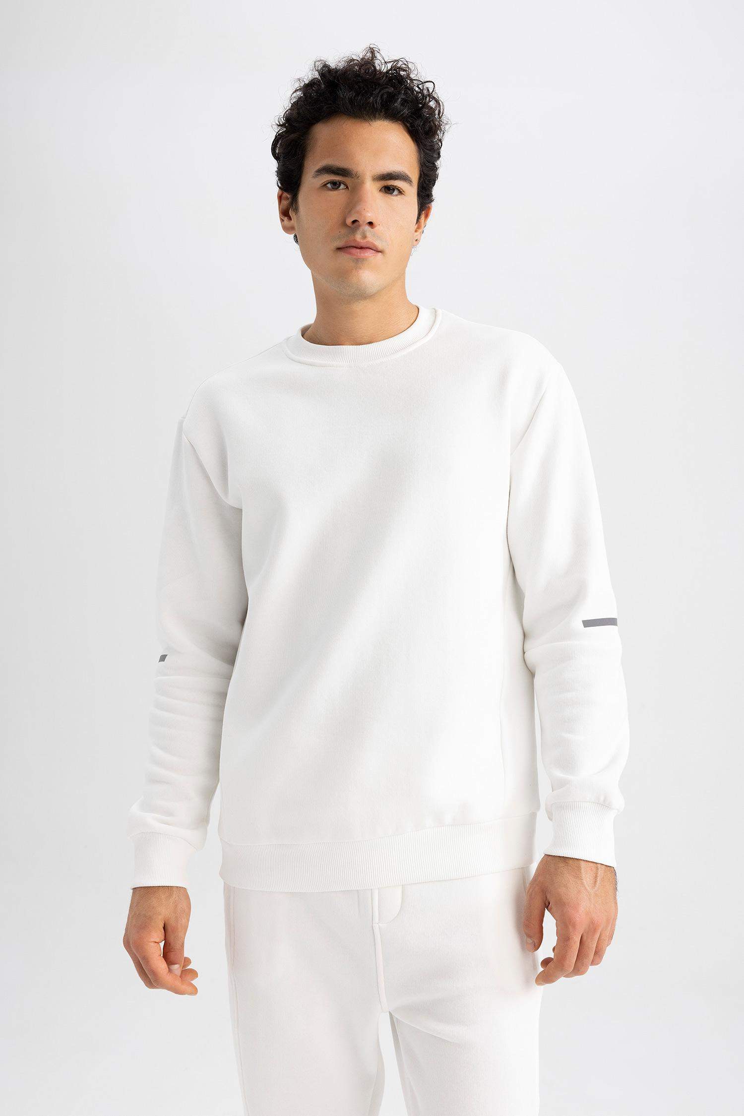 Defacto Fit Standard Fit Crew Neck Sweatshirt